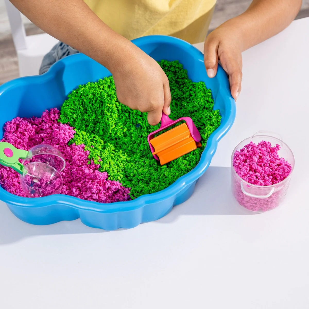 Learning Resources Playfoam Pluffle Sensory Station - Image 8