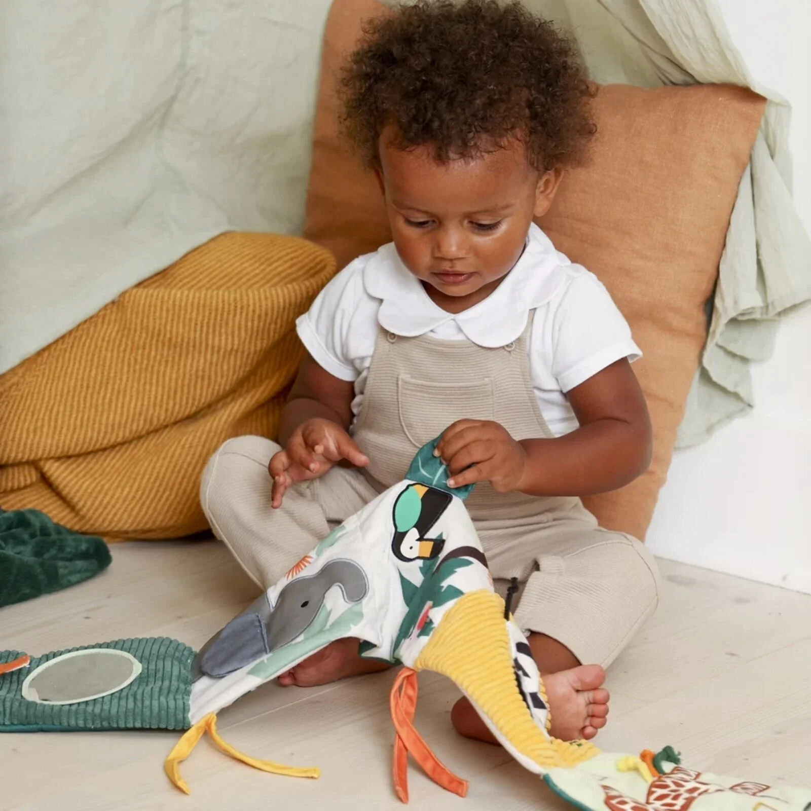 Little Big Friends Soft Activity Book 2-in-1 - Jungle - Image 3