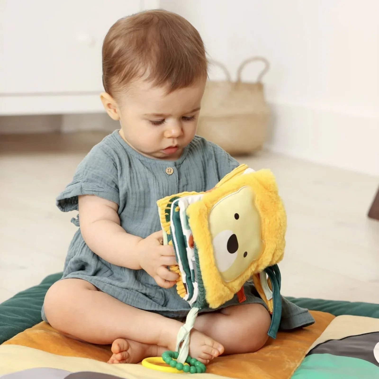 Little Big Friends Soft Activity Book 2-in-1 - Jungle - Image 4