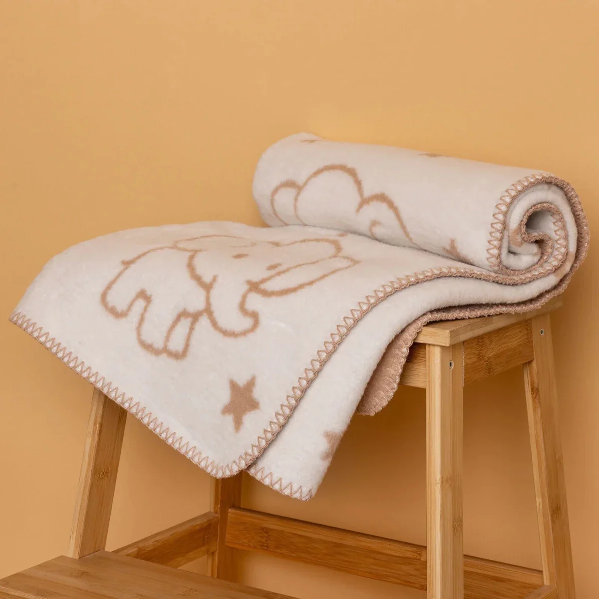 Little Dreams Unisex Blanket Animal Print - Light Brown - Image 3