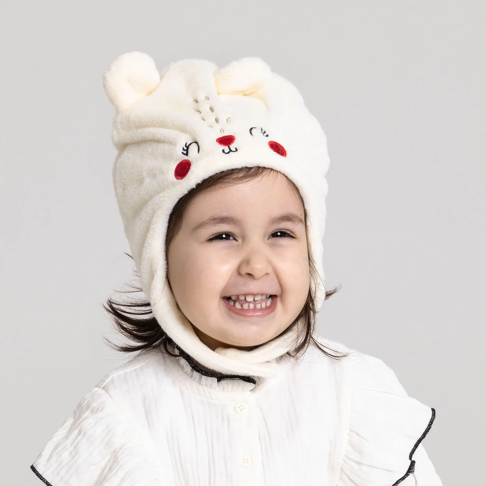 Luess Girl Beanie - Ecru - Image 2