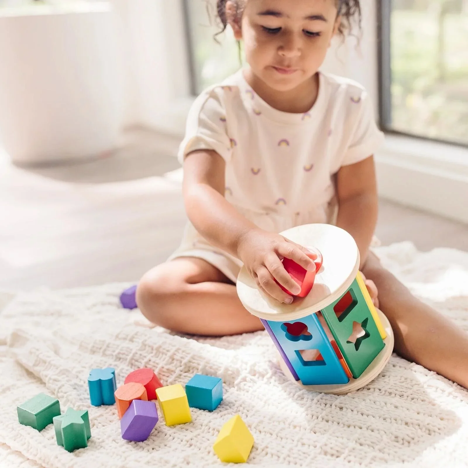 Melissa & Doug Match & Roll Wooden Shape Sorter - Image 4
