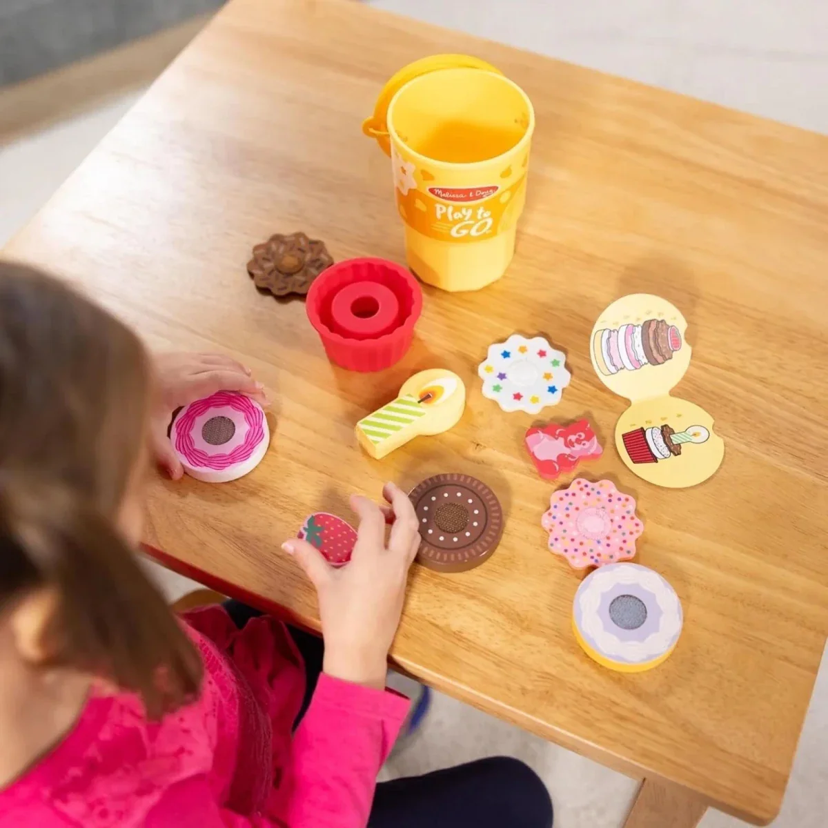 Melissa & Doug Play to Go Cake & Cookies Play Set - Image 6