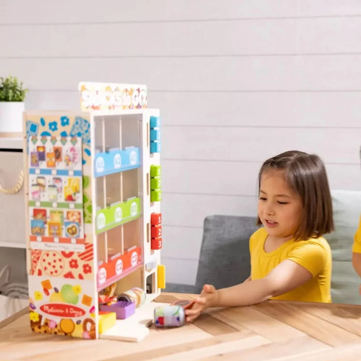 Melissa & Doug Vending Machine Play Set - Image 5