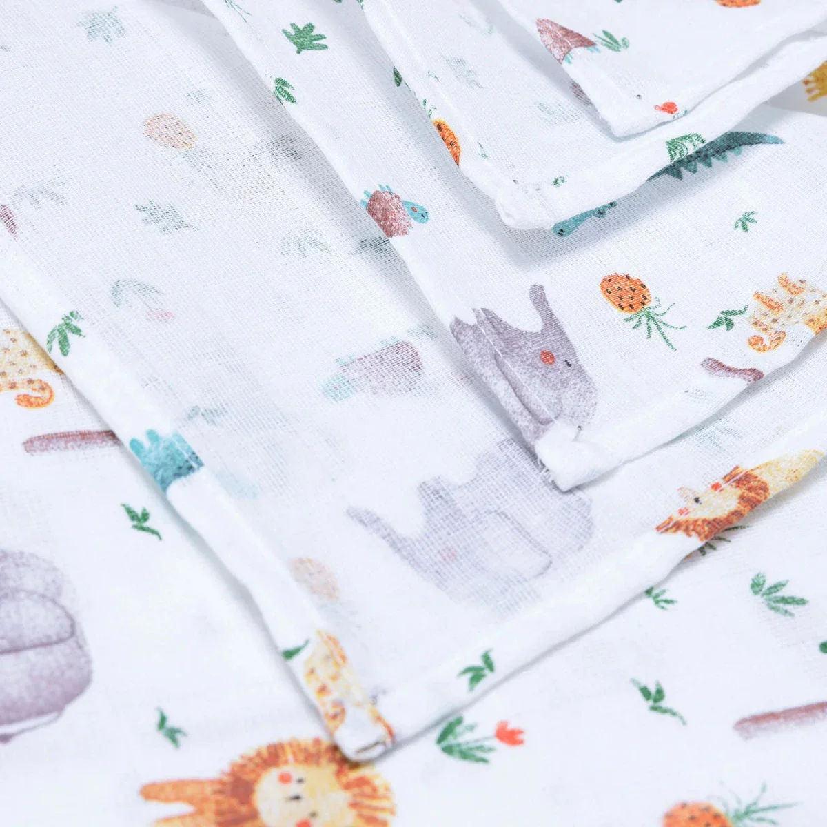 Mollia Unisex Muslin Blanket - Ecru - Image 4