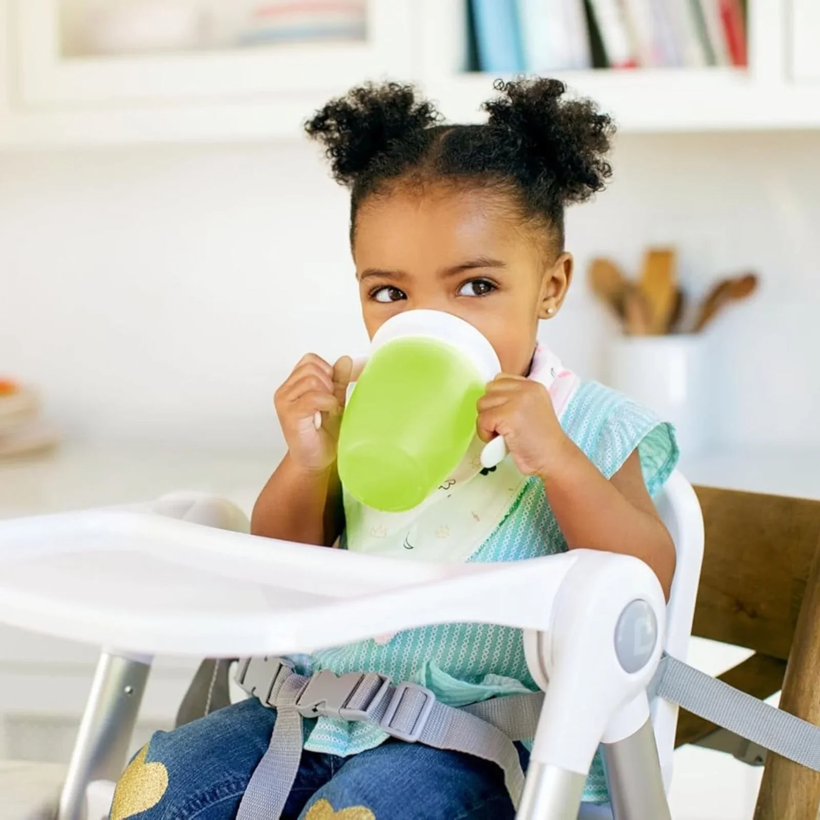 Munchkin Miracle 360 Trainer Cup 6+ months 207ml - Green - Image 7