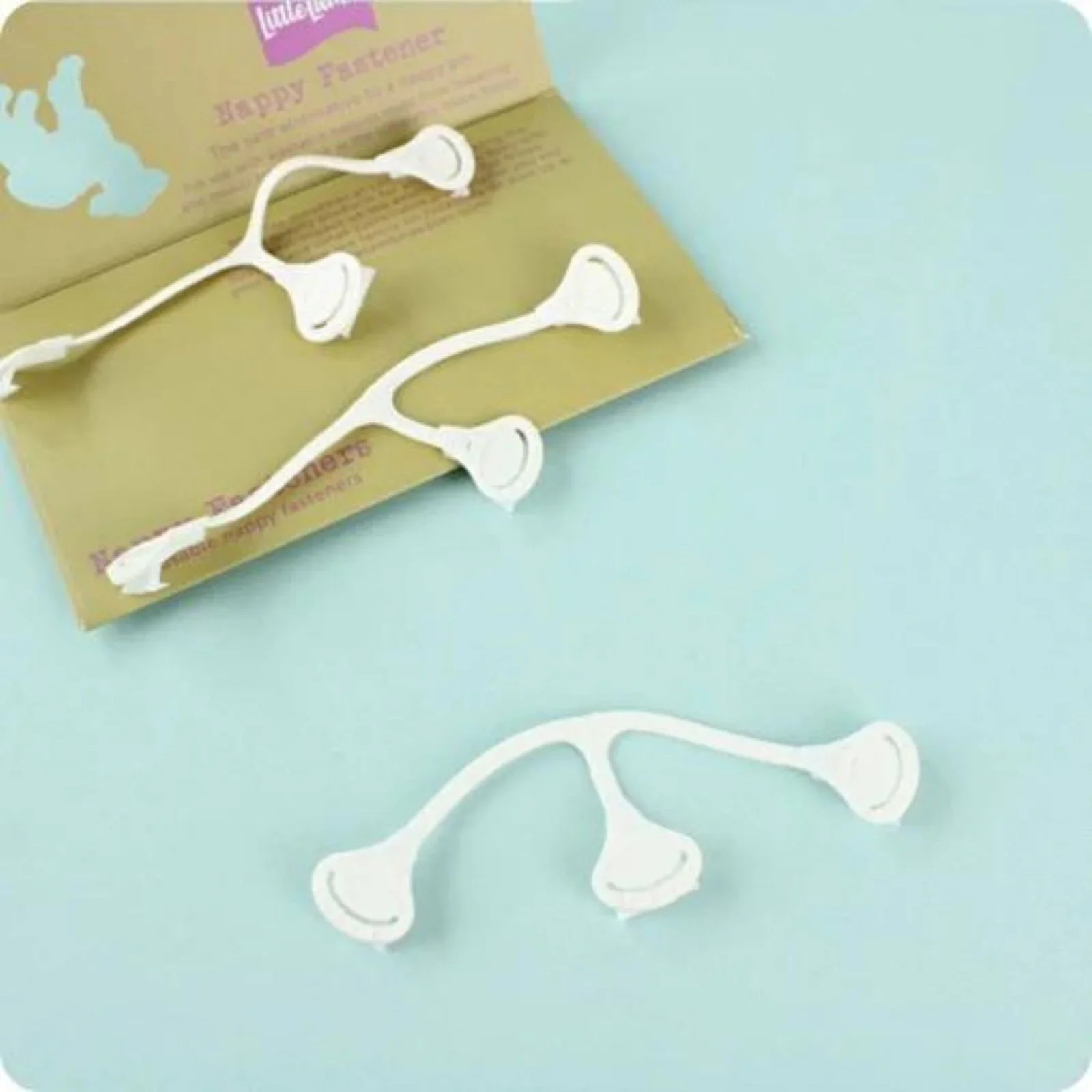 Nappi Nippas No Pin Fasteners for Terry Nappies 3 pcs - White - Image 2