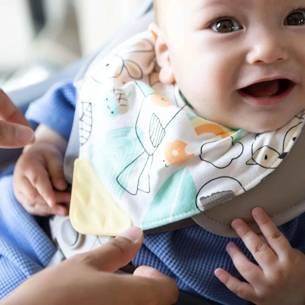 Nuby Bandana Bibs Pack of 3 Assorted - Image 6