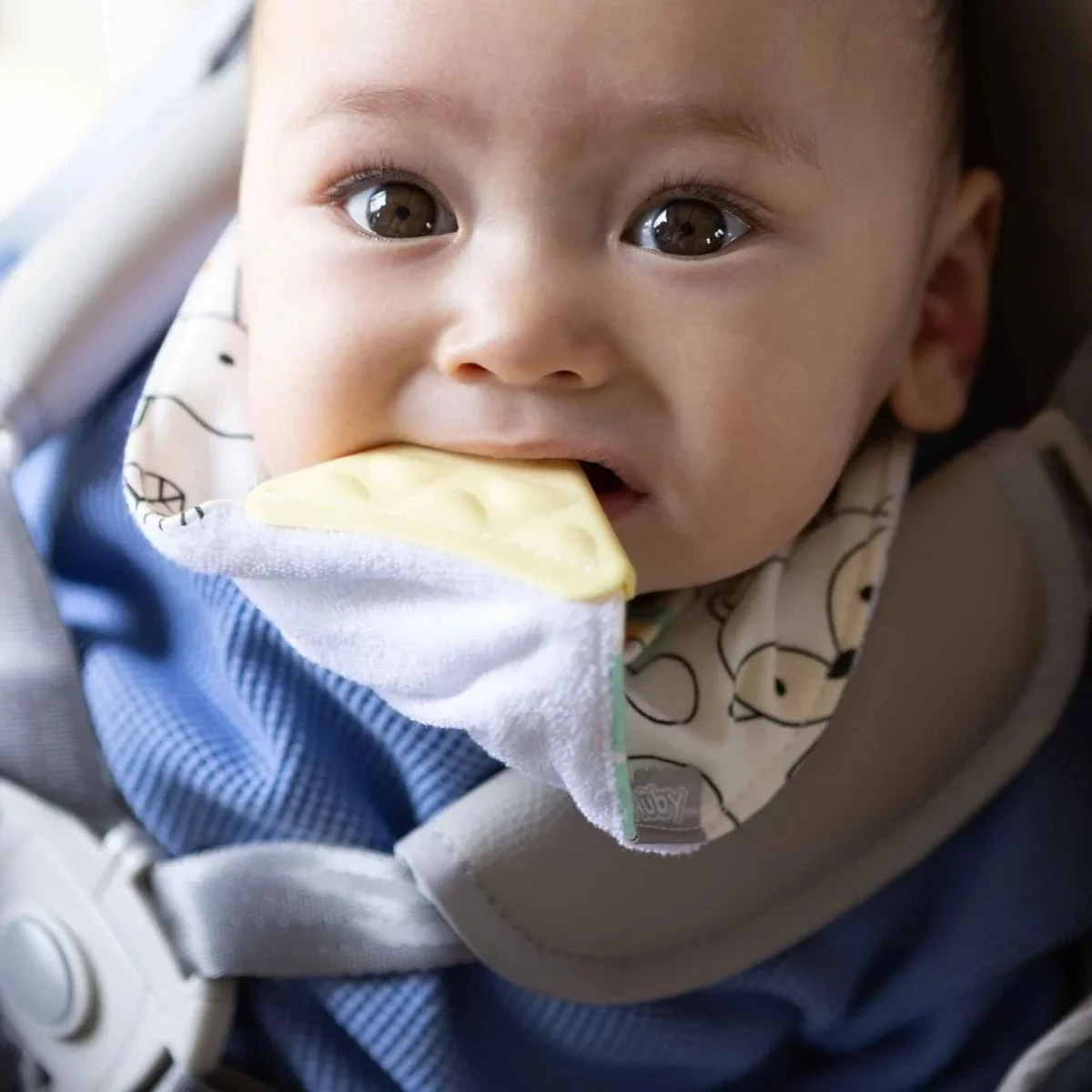Nuby Bandana Bibs Pack of 3 Assorted - Image 7