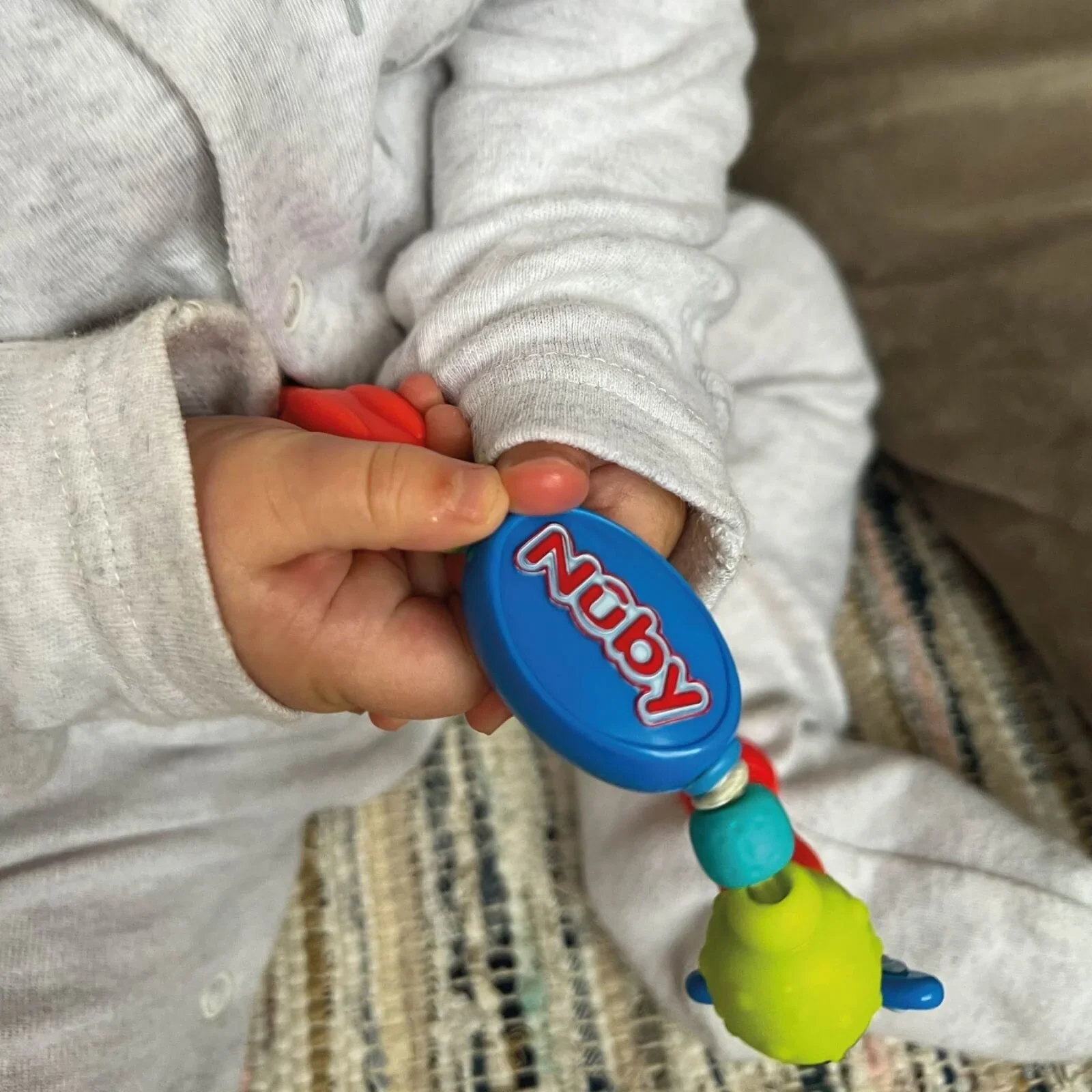 Nuby Bug a Loop Teether - Multicolour - Image 3