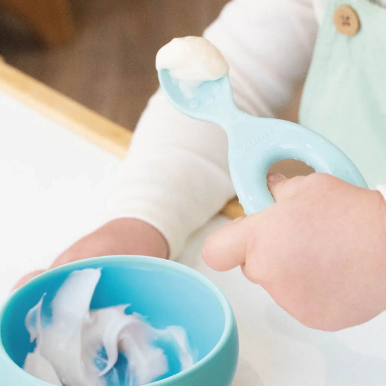 Nuby Easy Grip Baby Spoons Pack of 2 - Image 5