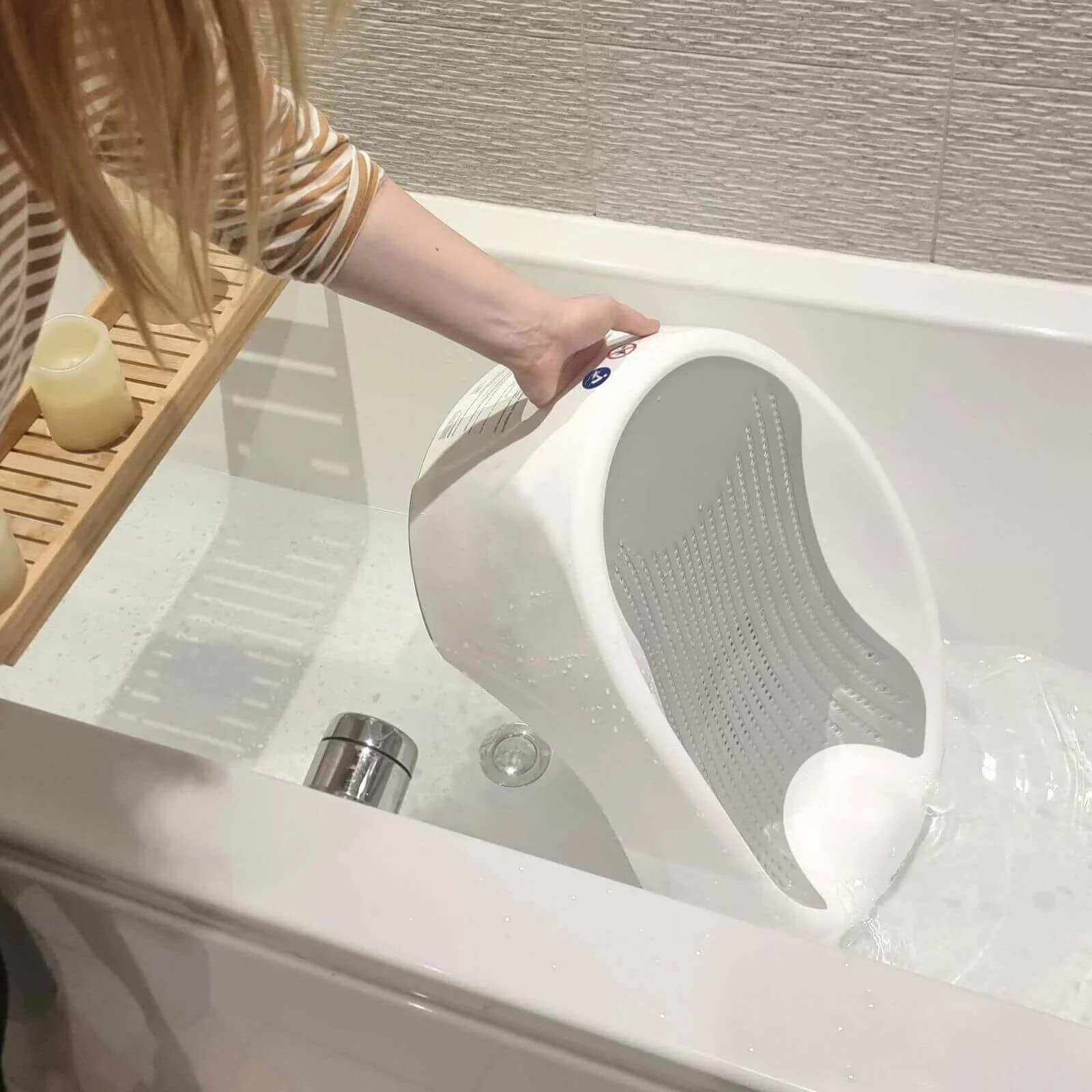 Nuby Newborn Baby Bath Support - Ergonomic Design - Image 5