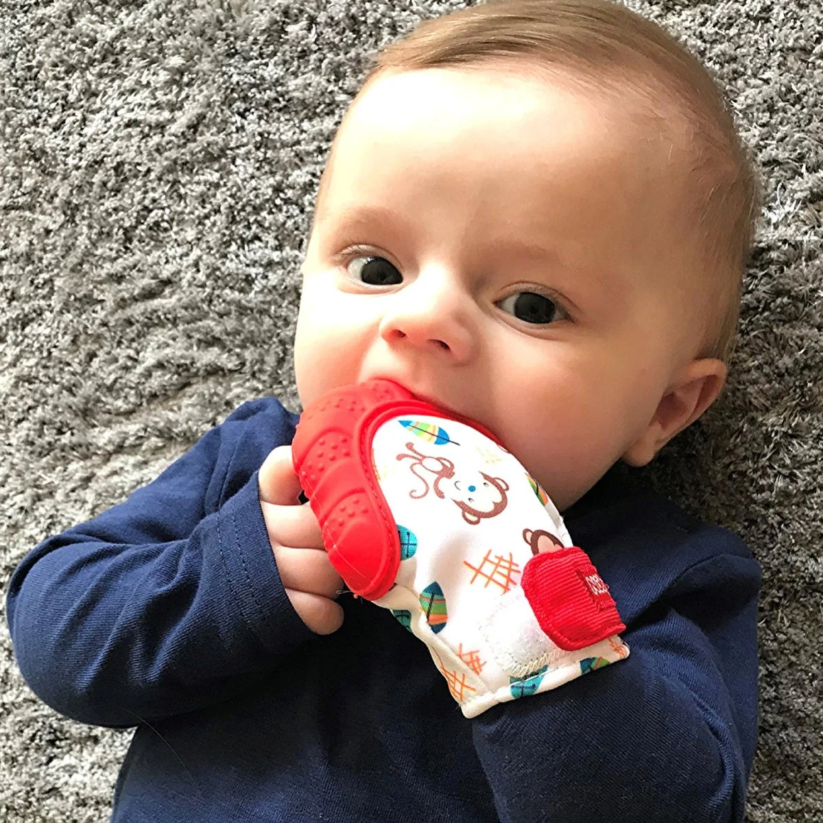Nuby Teething Mitts - Image 4