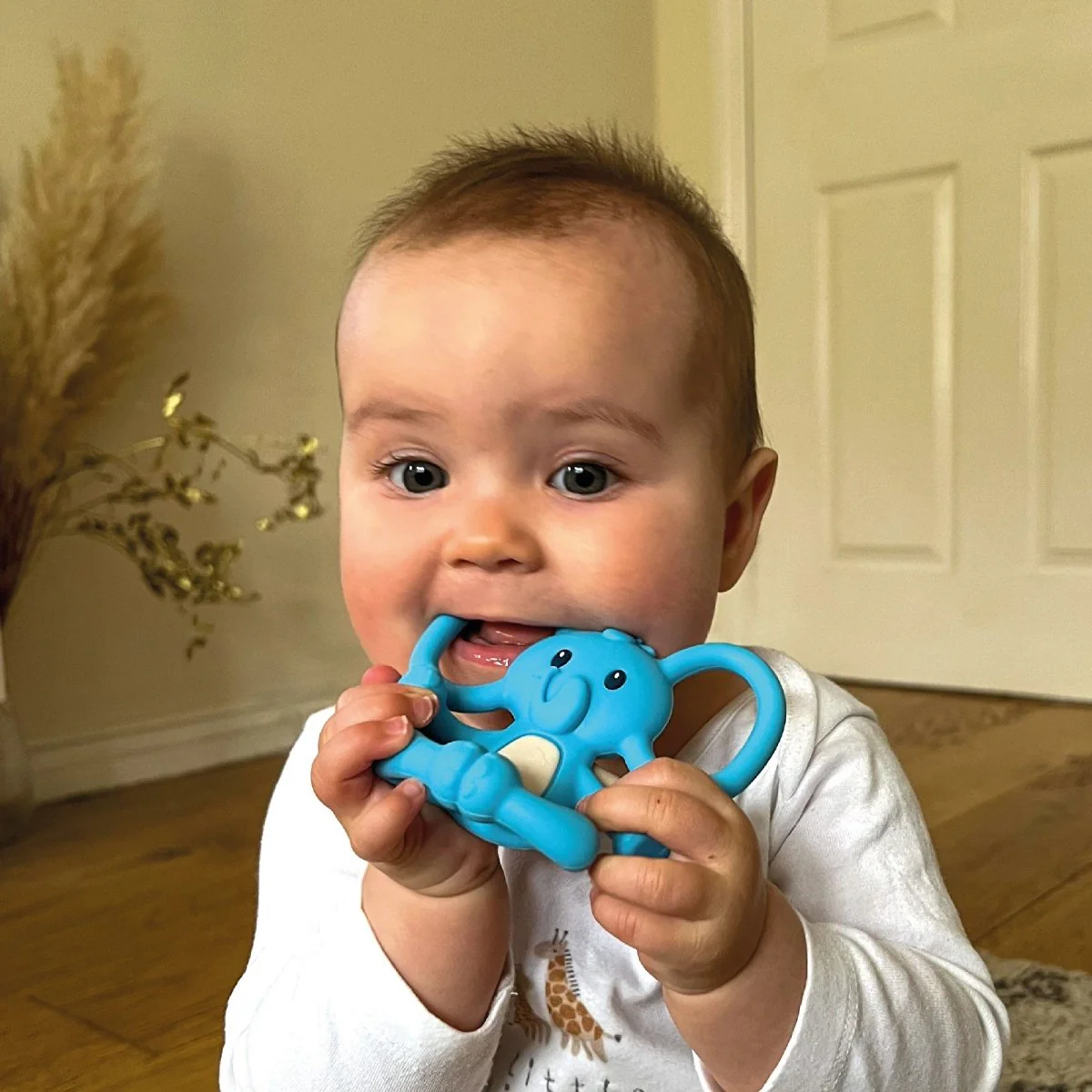 Nuby Yogi Teether - Image 3