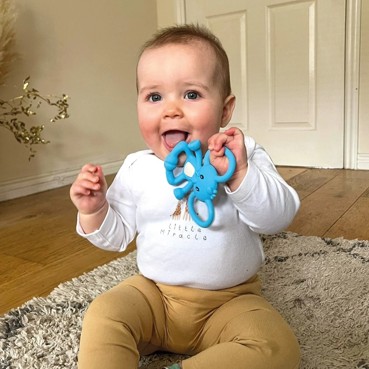 Nuby Yogi Teether - Image 4