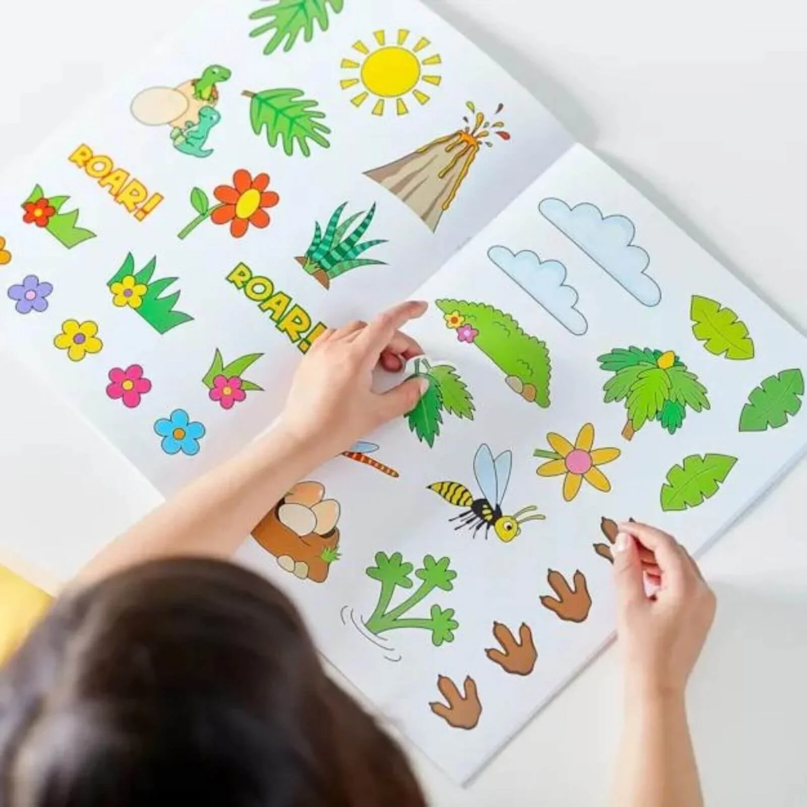 Orchard Toys Dinosaur Colouring Book - Image 4