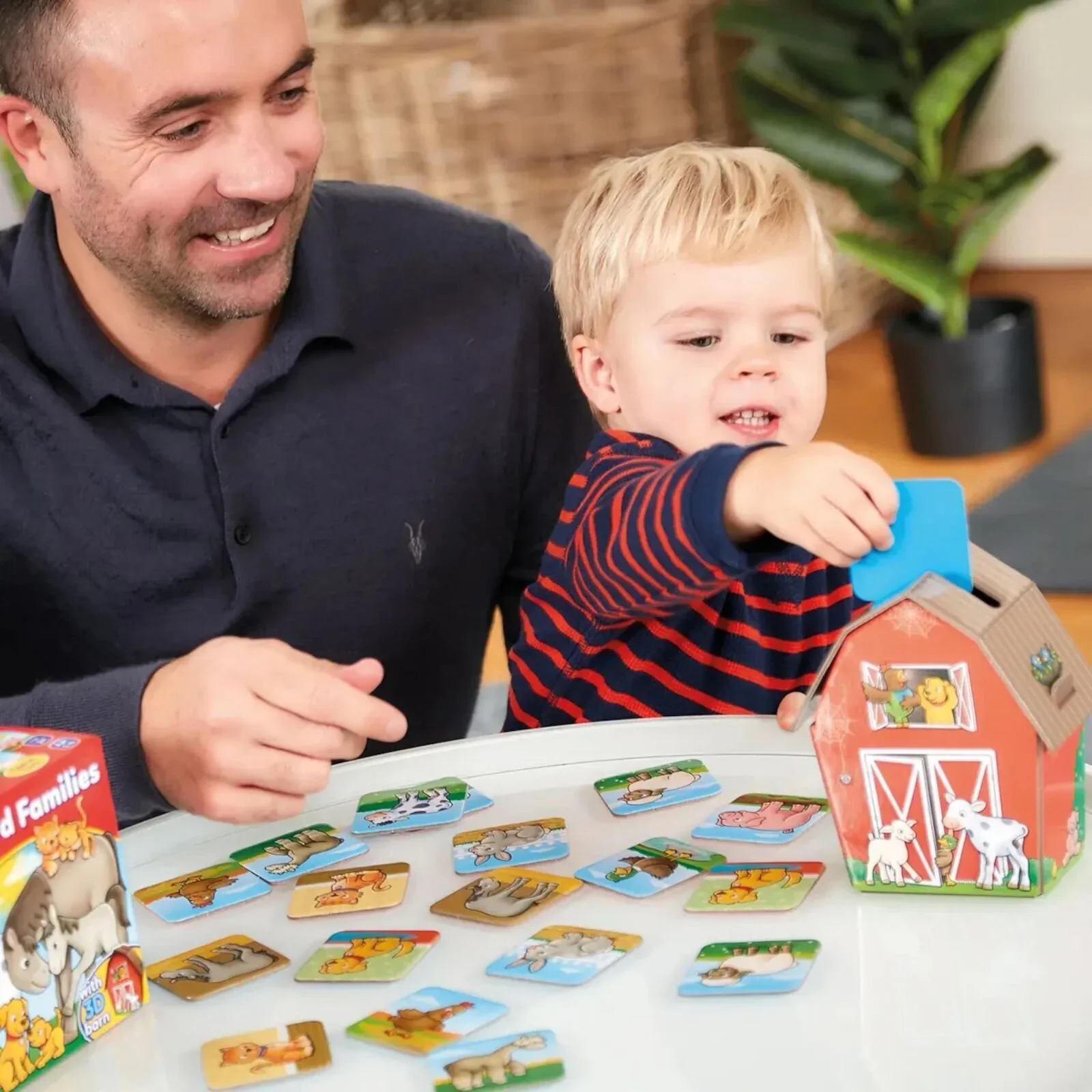 Orchard Toys Farmyard Families Game - Image 8