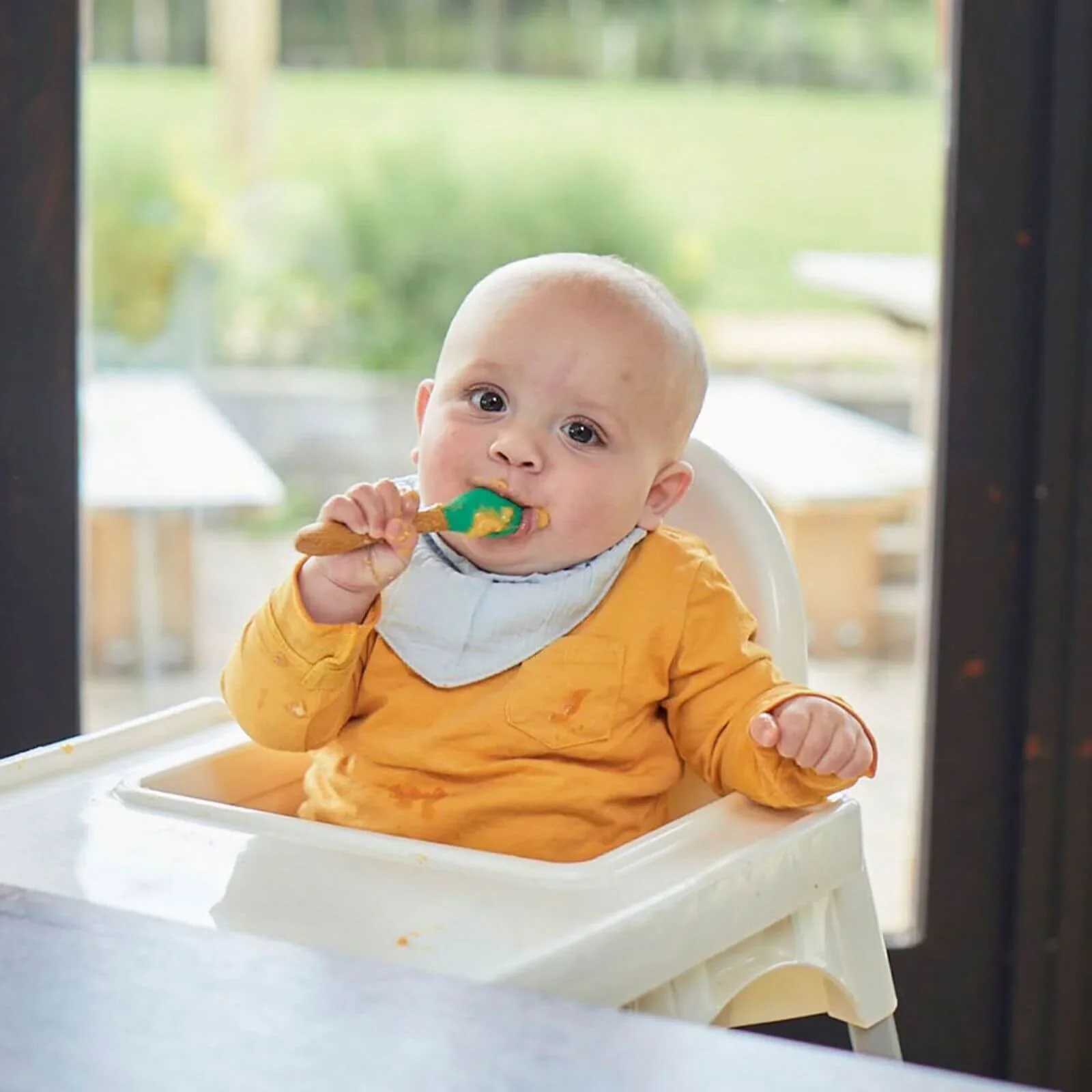 Organix Strawberry & Banana Porridge 6+ months 120g - Image 6