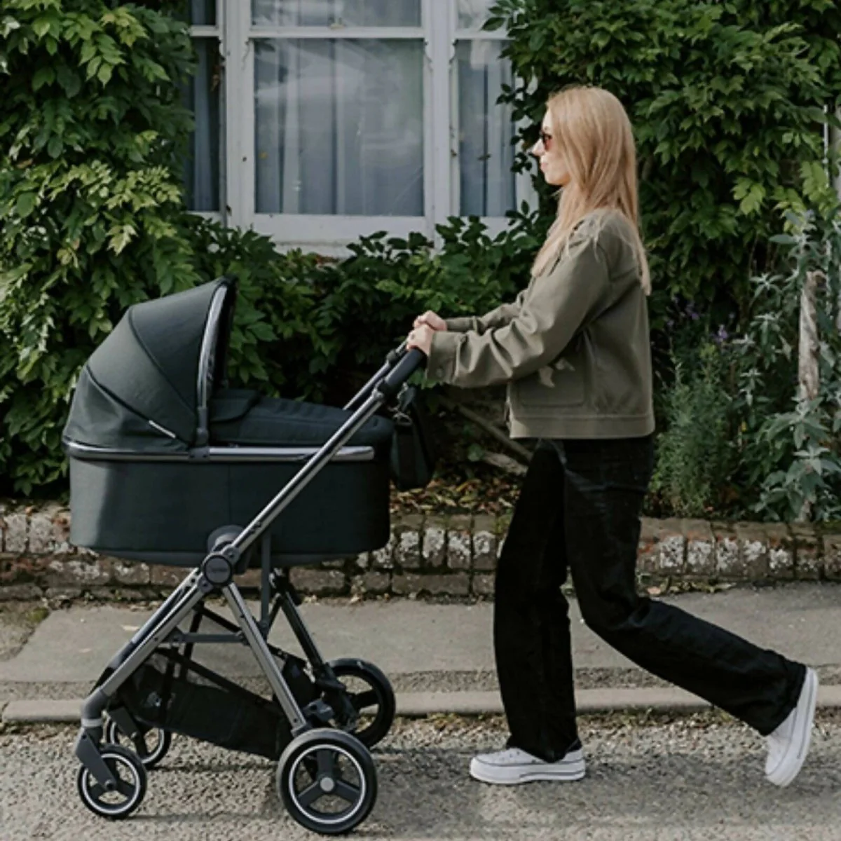 Oyster Carrycot - Carbonite - Image 3