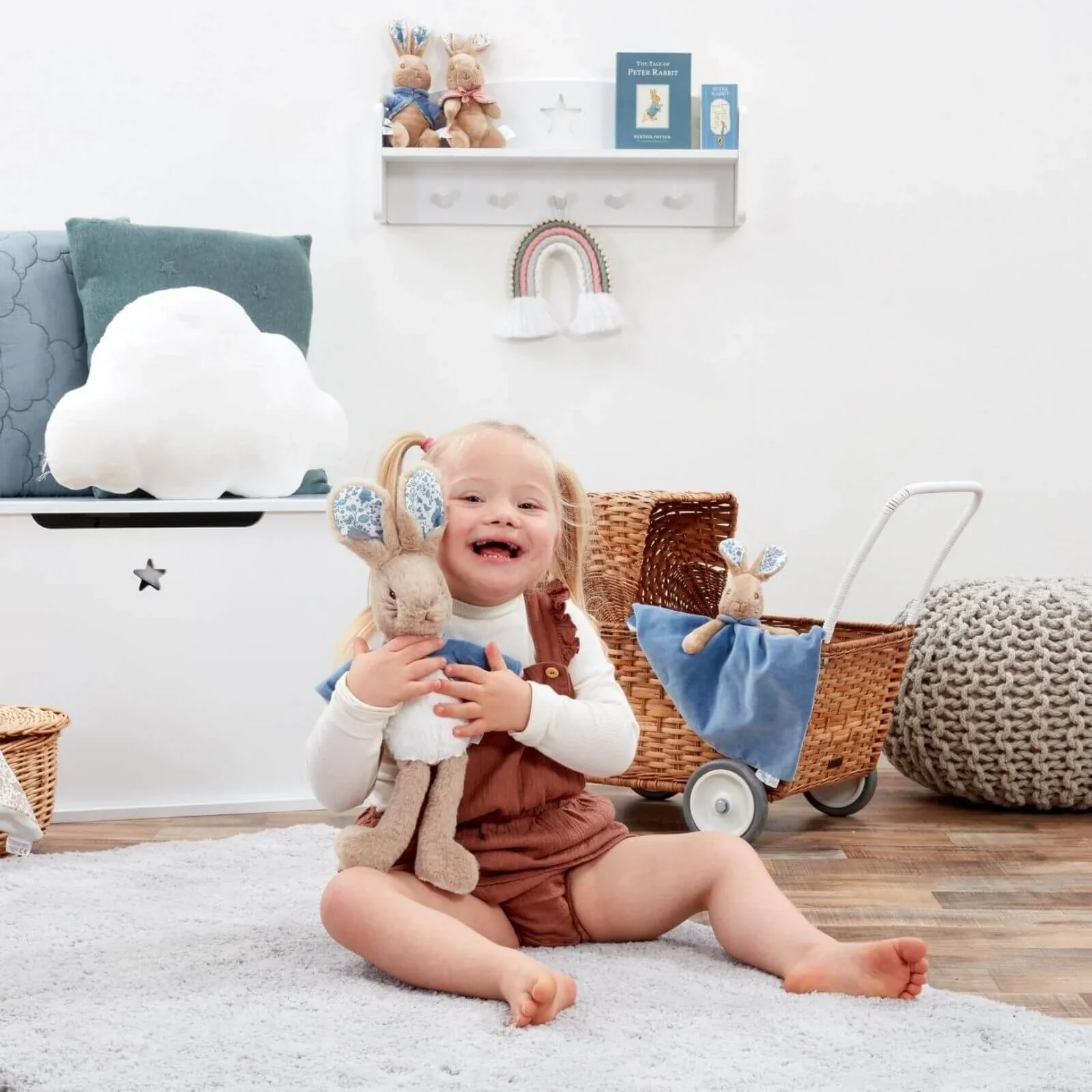 Peter Rabbit Deluxe Soft Toy - Image 4