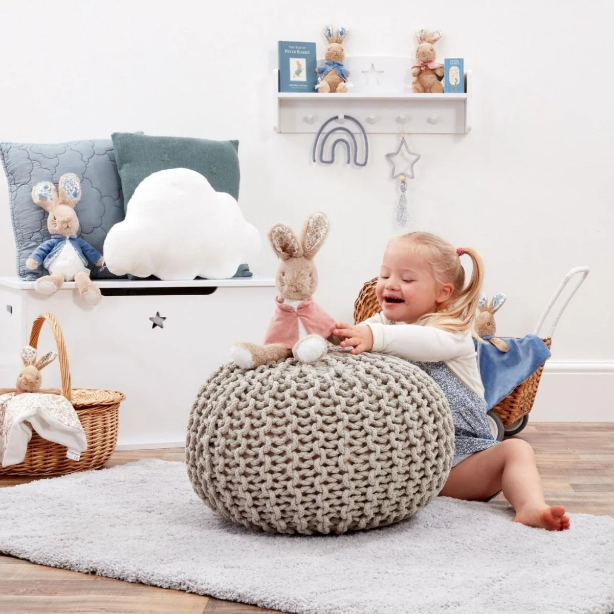 Peter Rabbit Flopsy Deluxe Soft Toy - Image 3