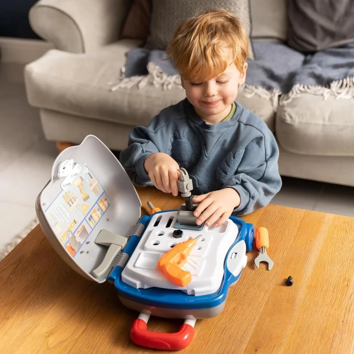 Peterkin Little Workshop Suitcase - Image 10