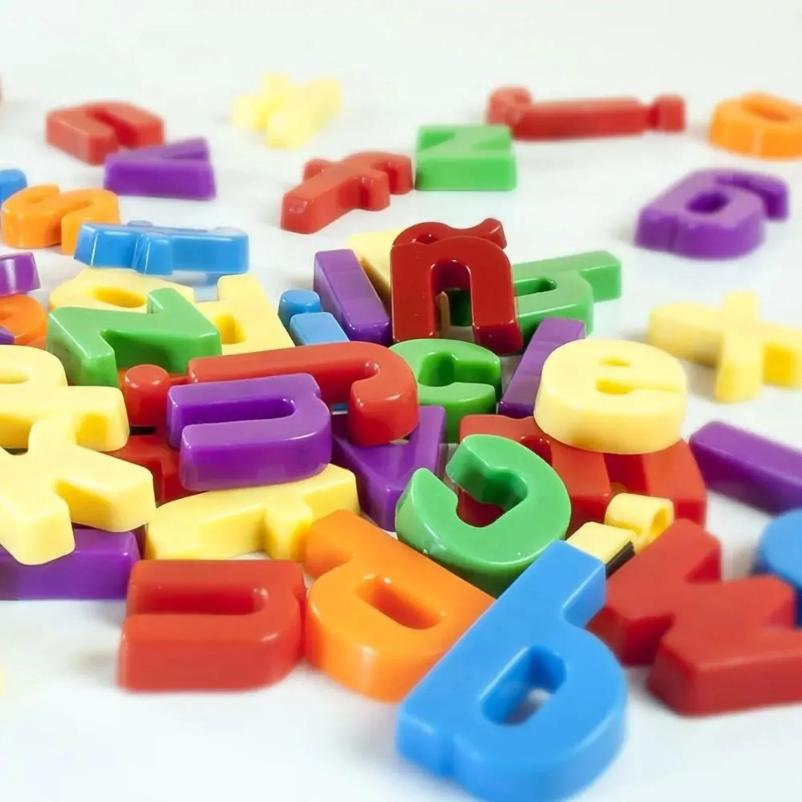 Peterkin Magnetic Lower Case Letters - 108 pcs - Image 3