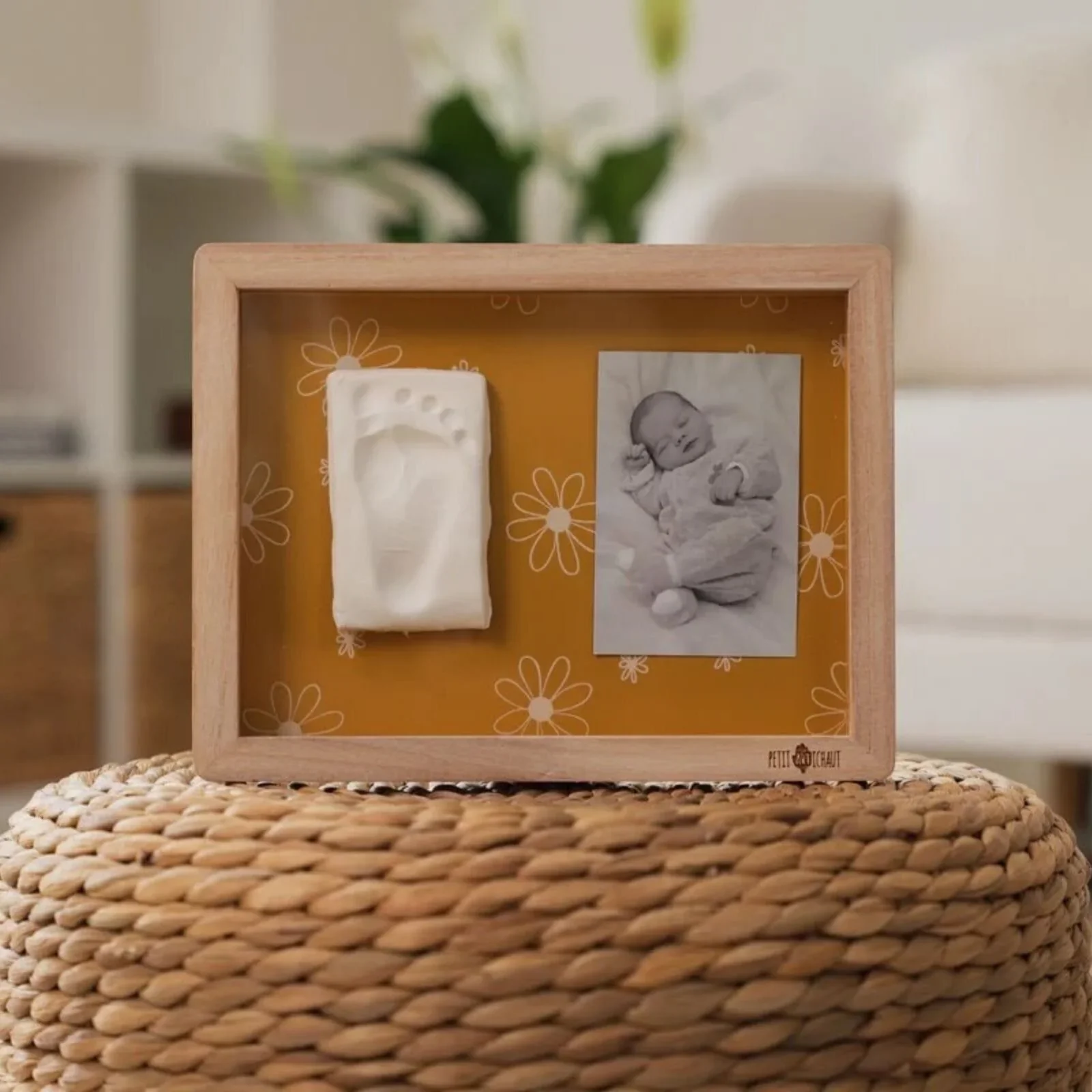 Petit Artichaut Classic Frame with Hand & Foot Imprints - Daisy Ochre - Image 5