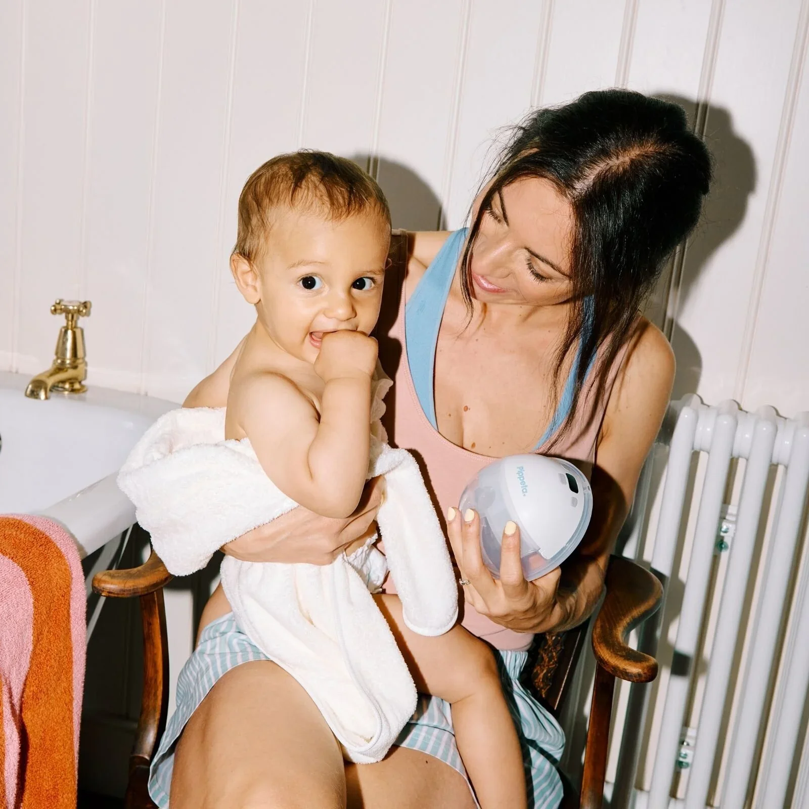 Pippeta Compact Hands Free Electric Breast Pump - Image 3