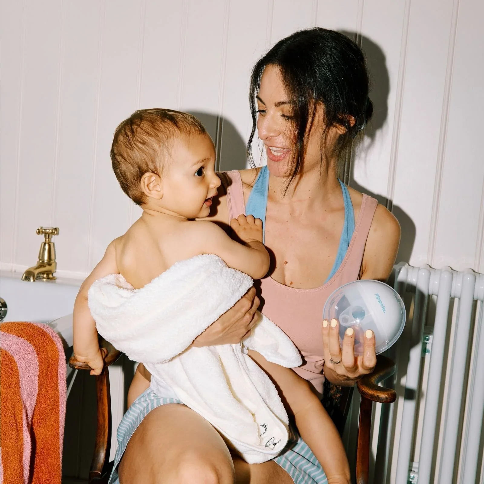 Pippeta Compact Hands Free Electric Breast Pump - Image 5