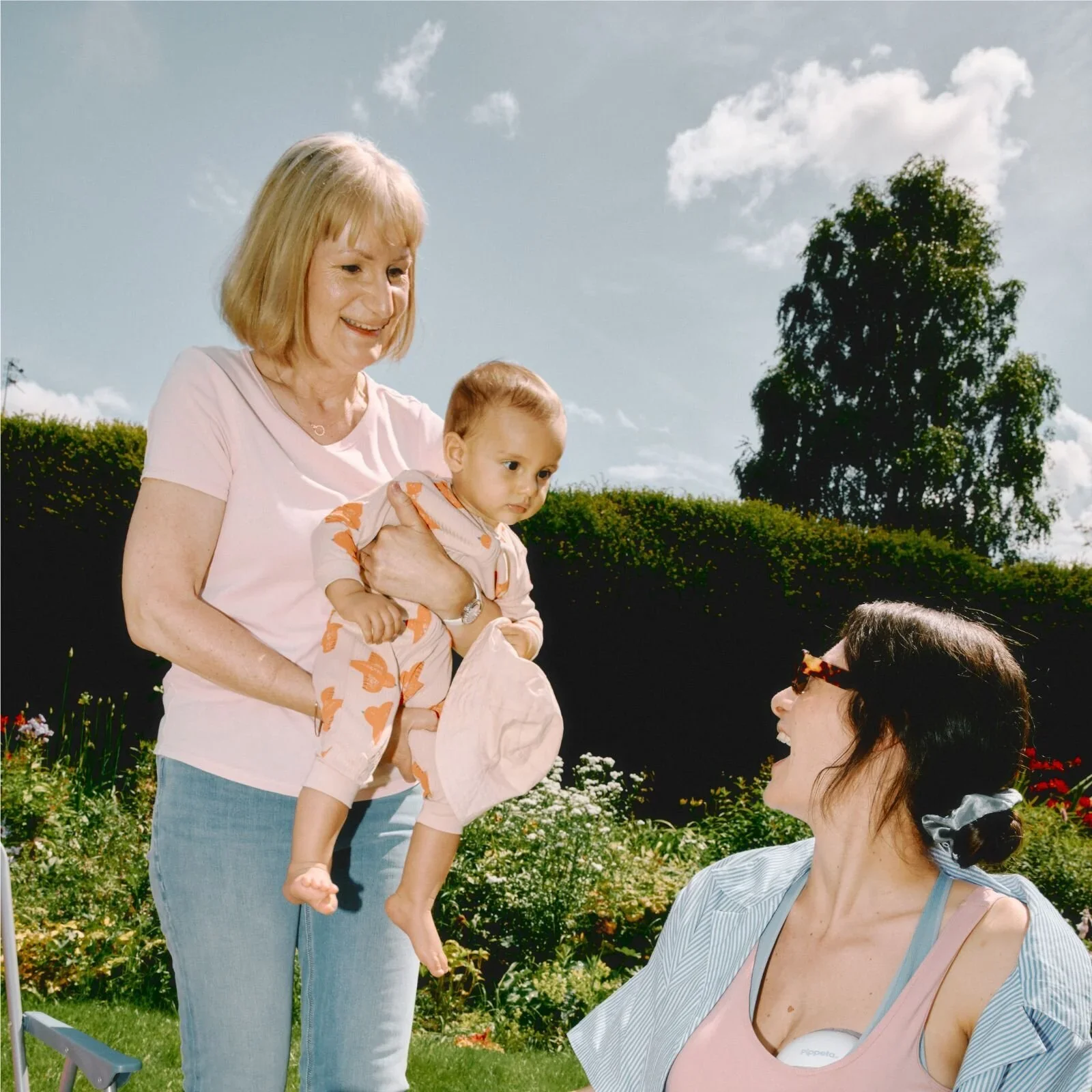 Pippeta Compact Hands Free Electric Breast Pump - Image 8
