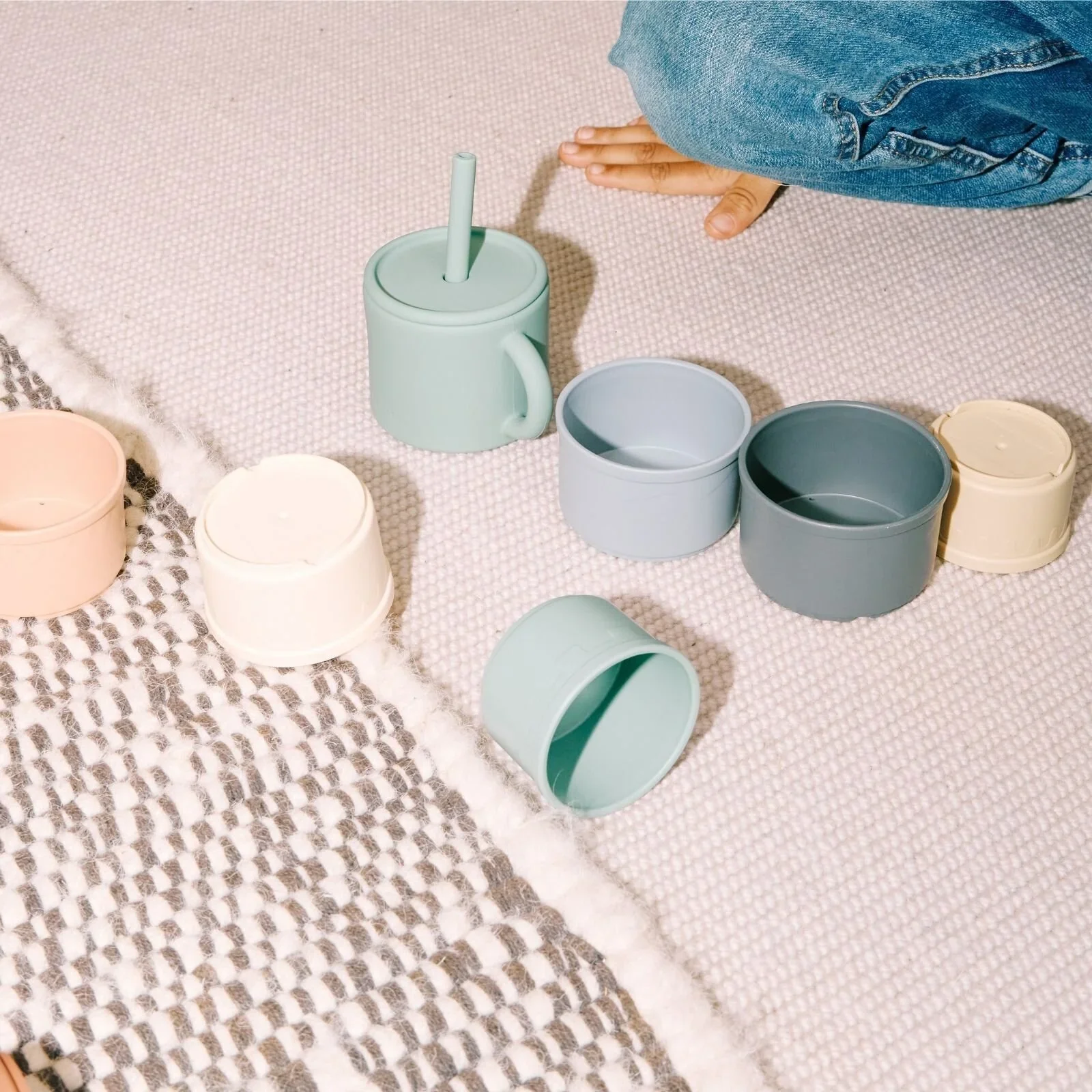Pippeta Silicone Cup with Straw - Sea Salt - Image 4