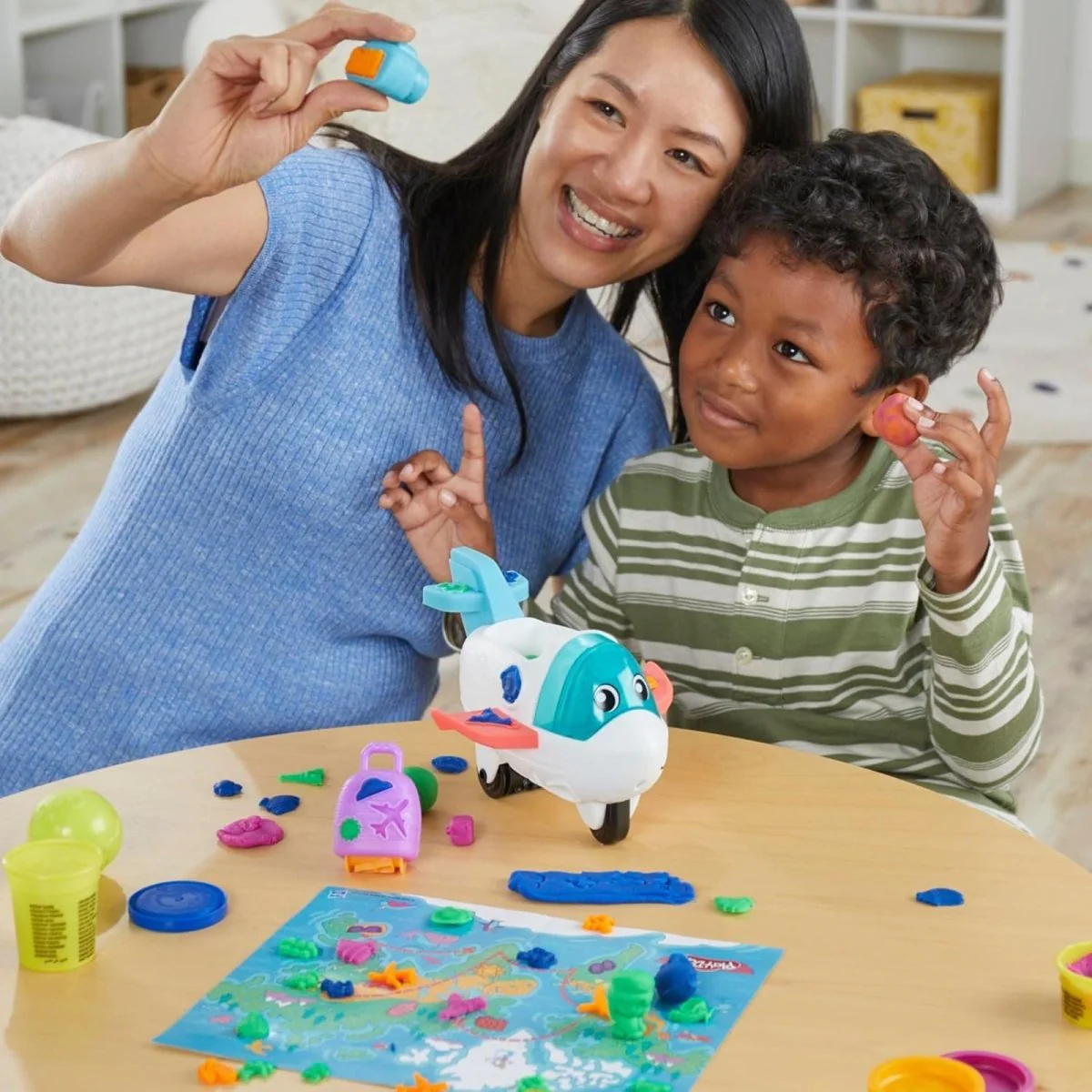 Play-Doh Airplane Explorer Starter Set - Image 11