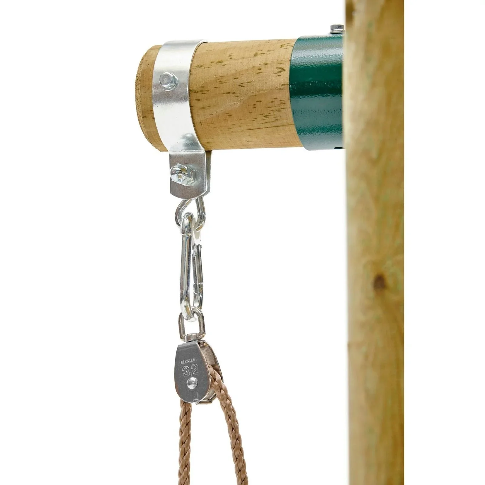 Plum Discovery Woodland Treehouse - Image 13