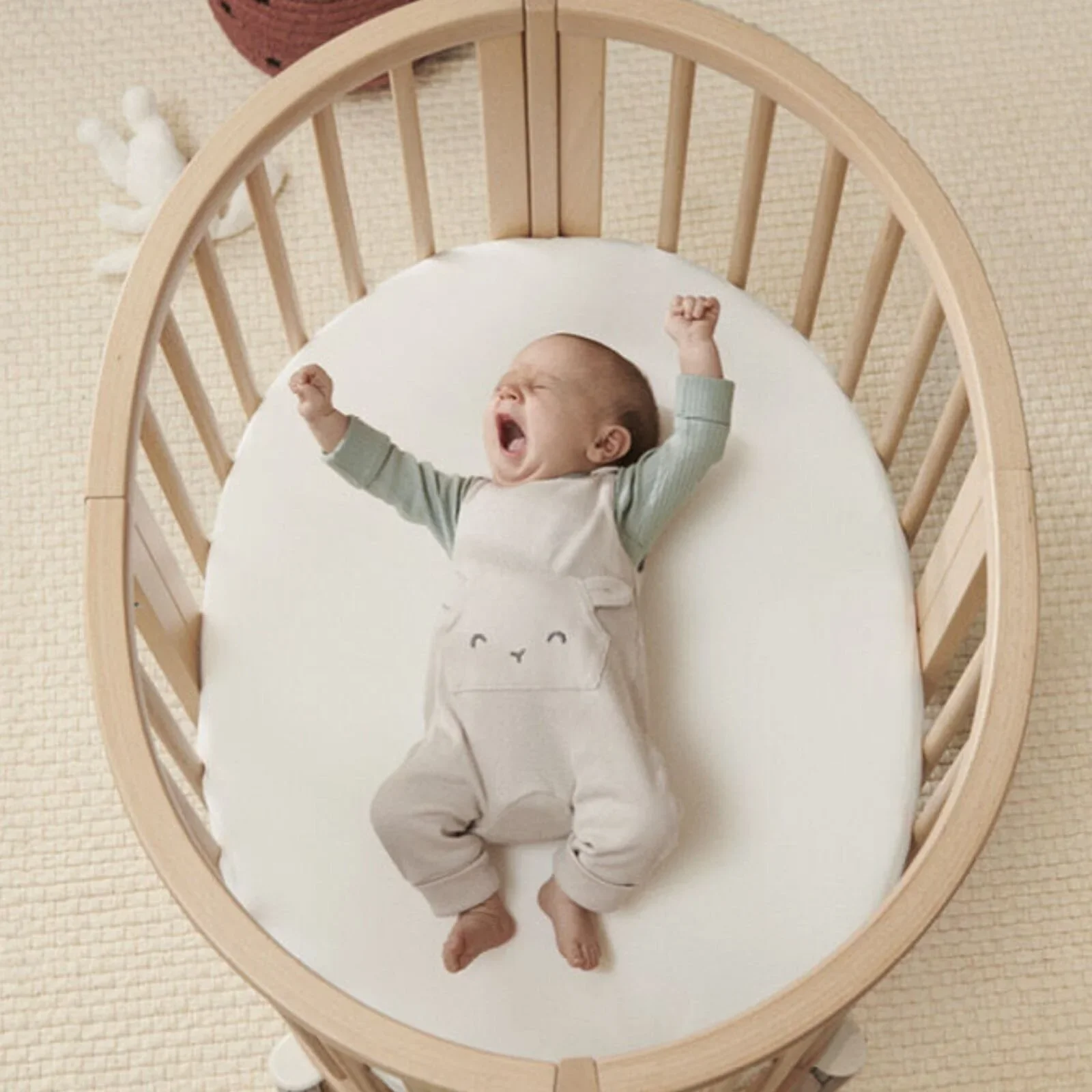 Stokke Sleepi Mini Bed - Natural - Image 4