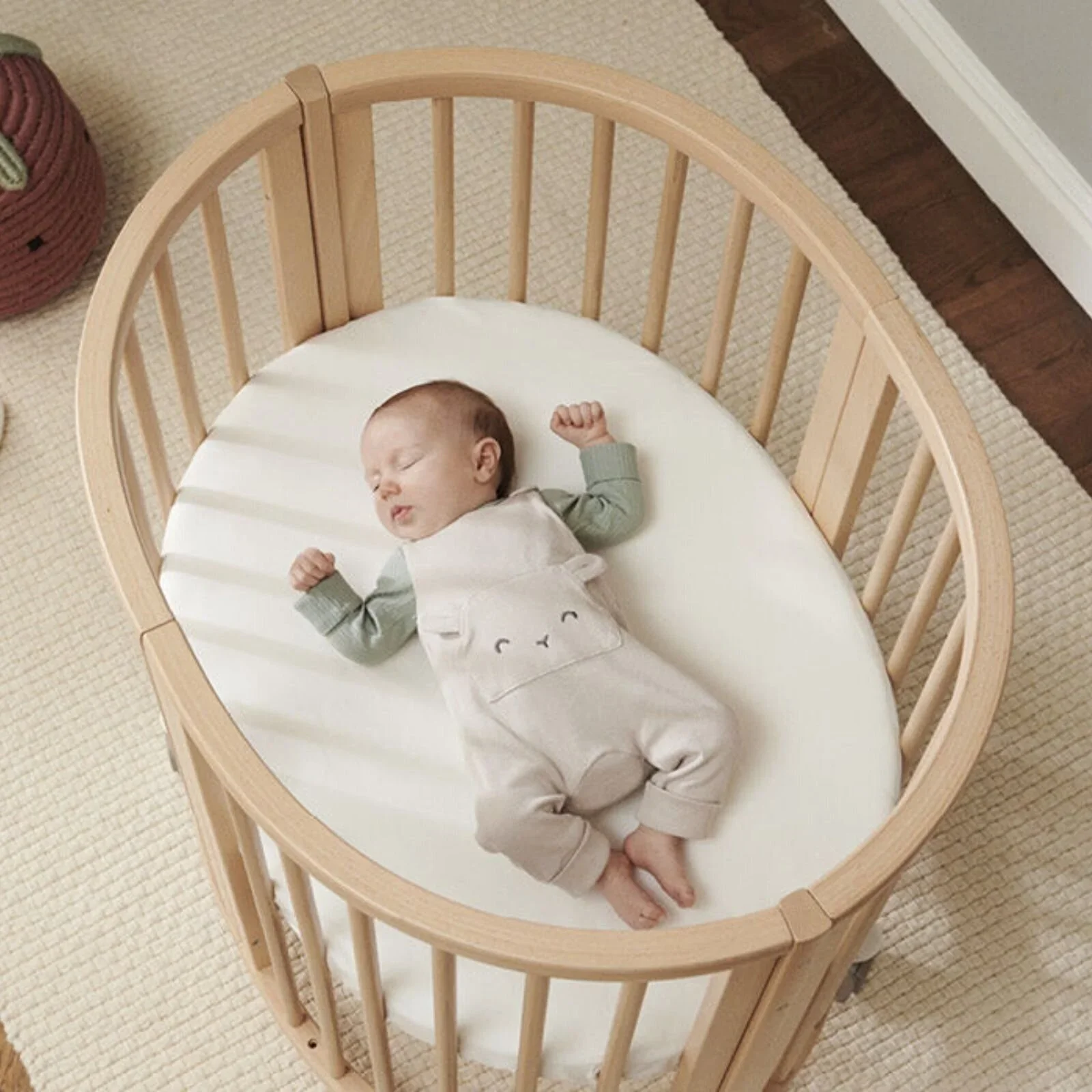 Stokke Sleepi Mini Fitted Sheet Ocs - White - Image 4