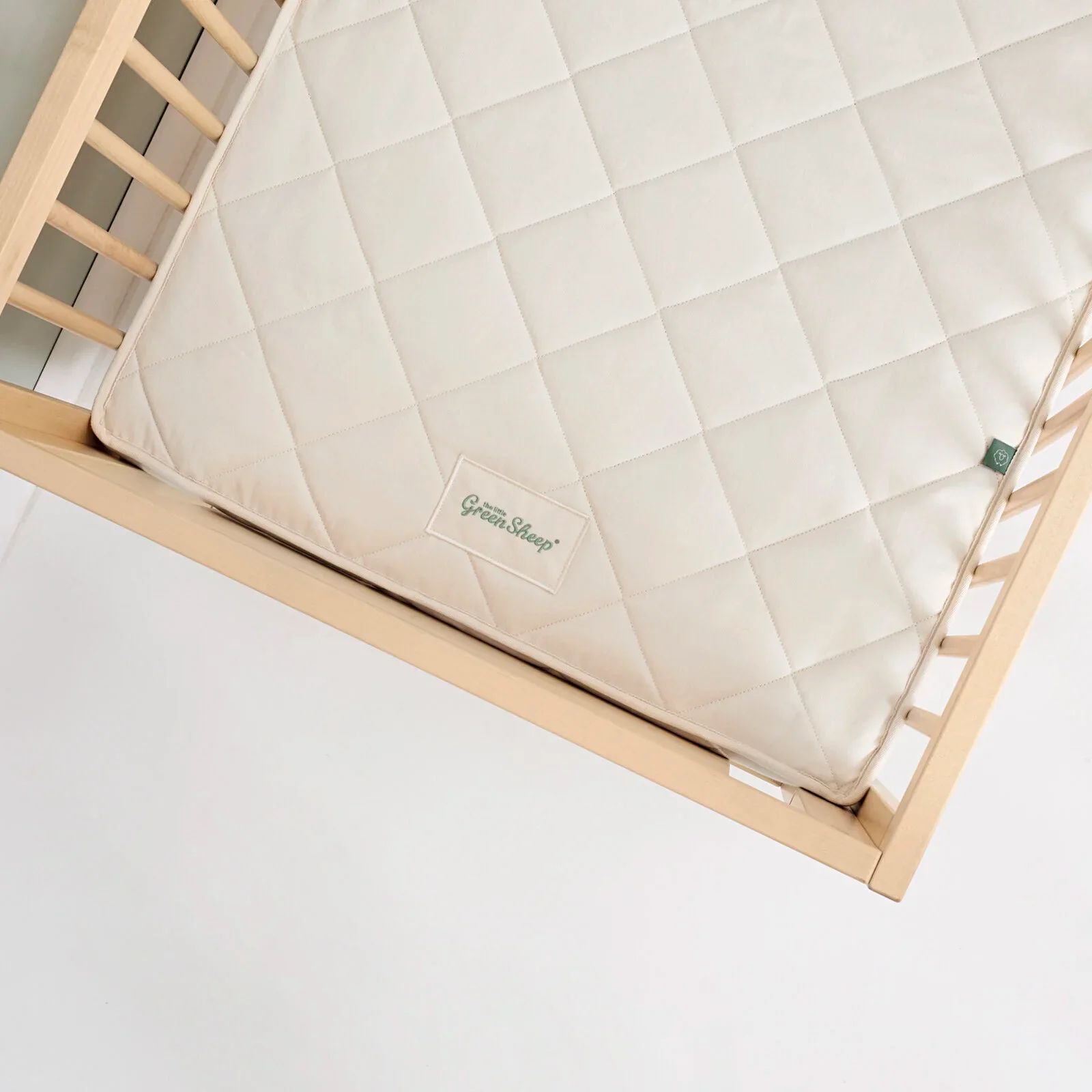 The Little Green Sheep SnüzKot Natural Mattress 68cmx117cm - Image 9