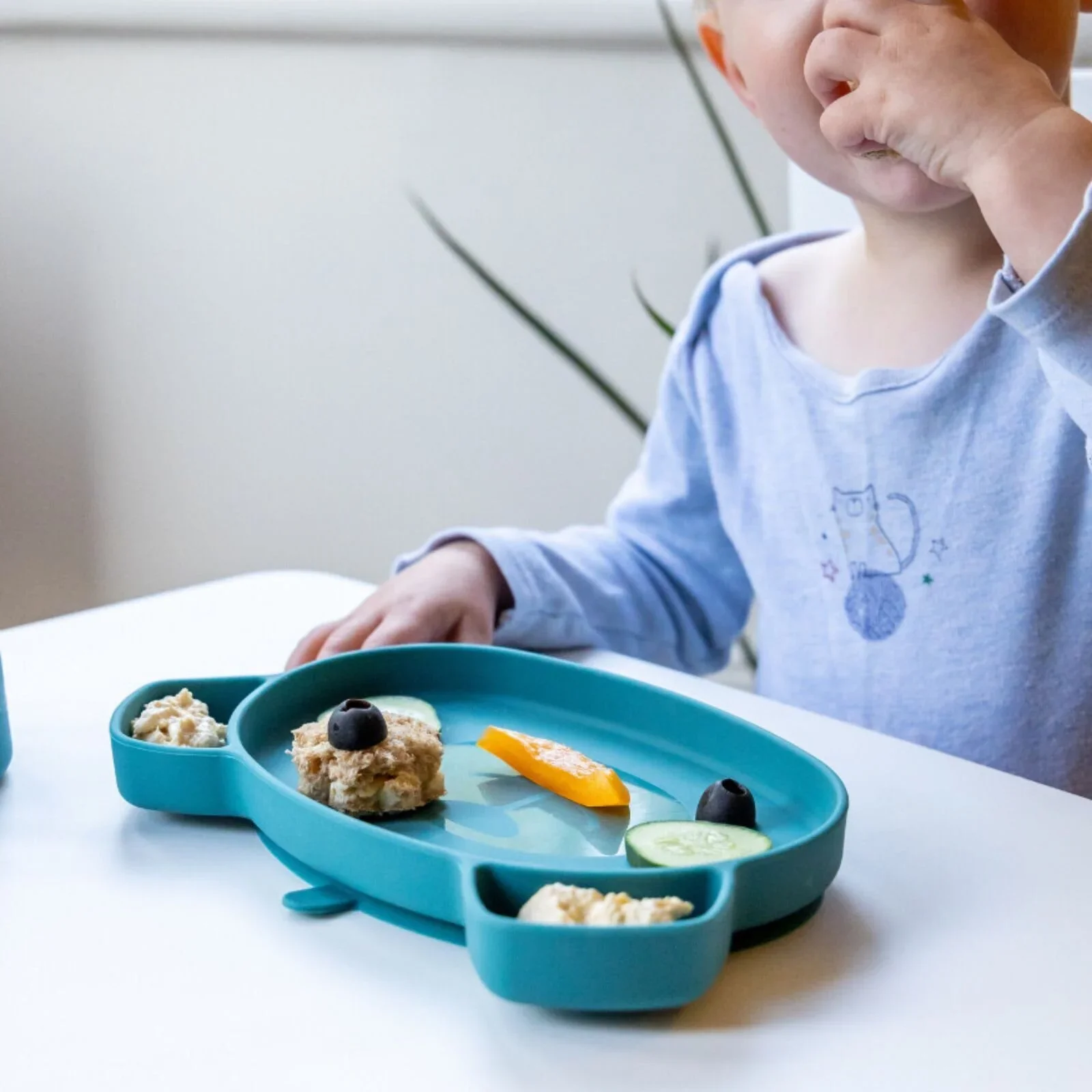TUM TUM Silicone Weaning Bowl & Spoon Set Boris Bear - Blue - Image 7