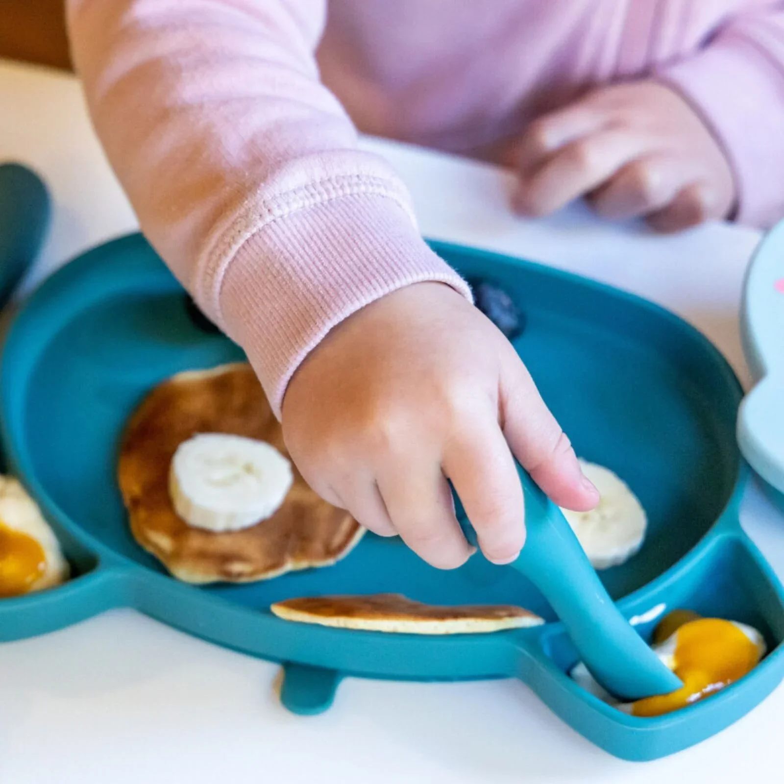 TUM TUM Silicone Weaning Bowl & Spoon Set Boris Bear - Blue - Image 9