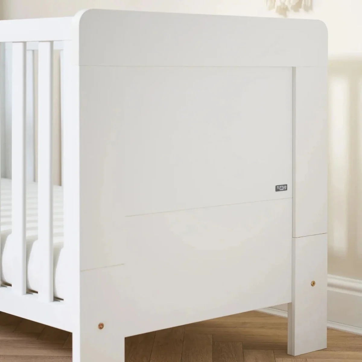 Tutti Bambini Alba Mini Cot Bed - Essentials White - Image 6
