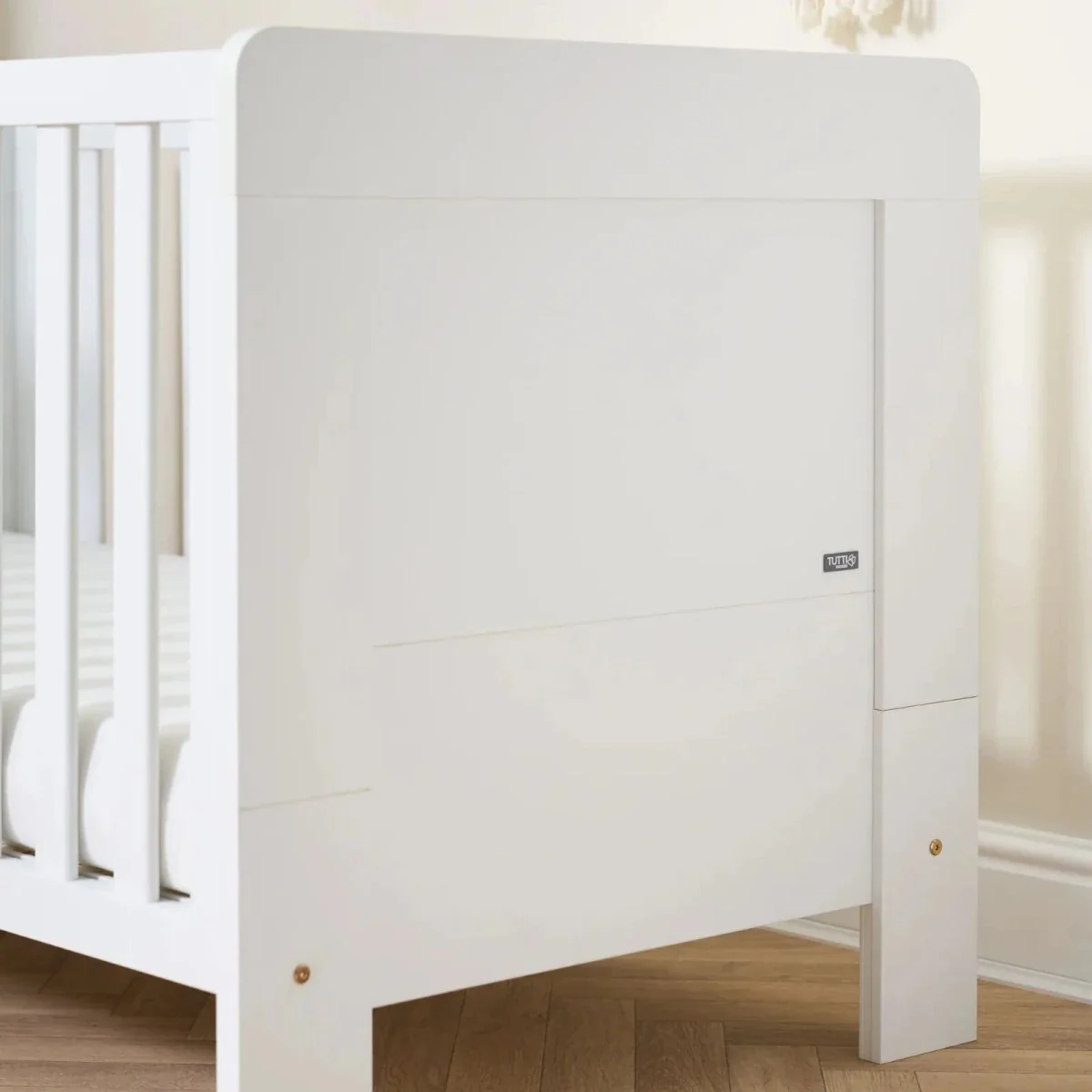 Tutti Bambini Alba Mini Cot Bed - Essentials White - Image 7