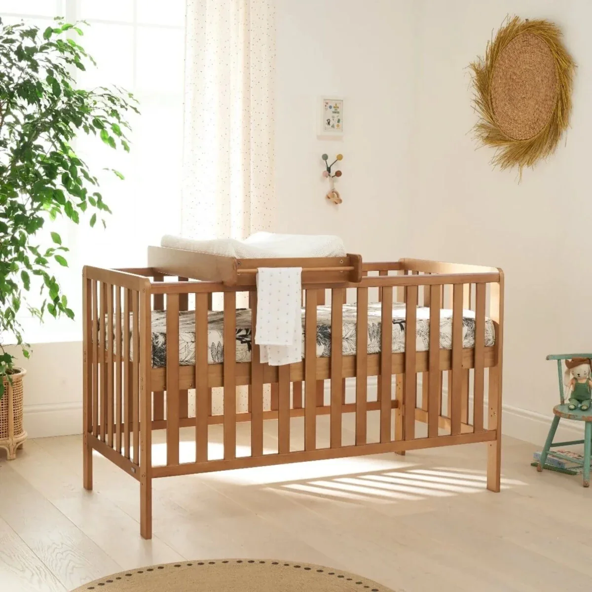 Tutti Bambini Malmo Cot Bed with Rio 3 pcs Furniture Set - Dove Grey/Honey Oak - Image 4