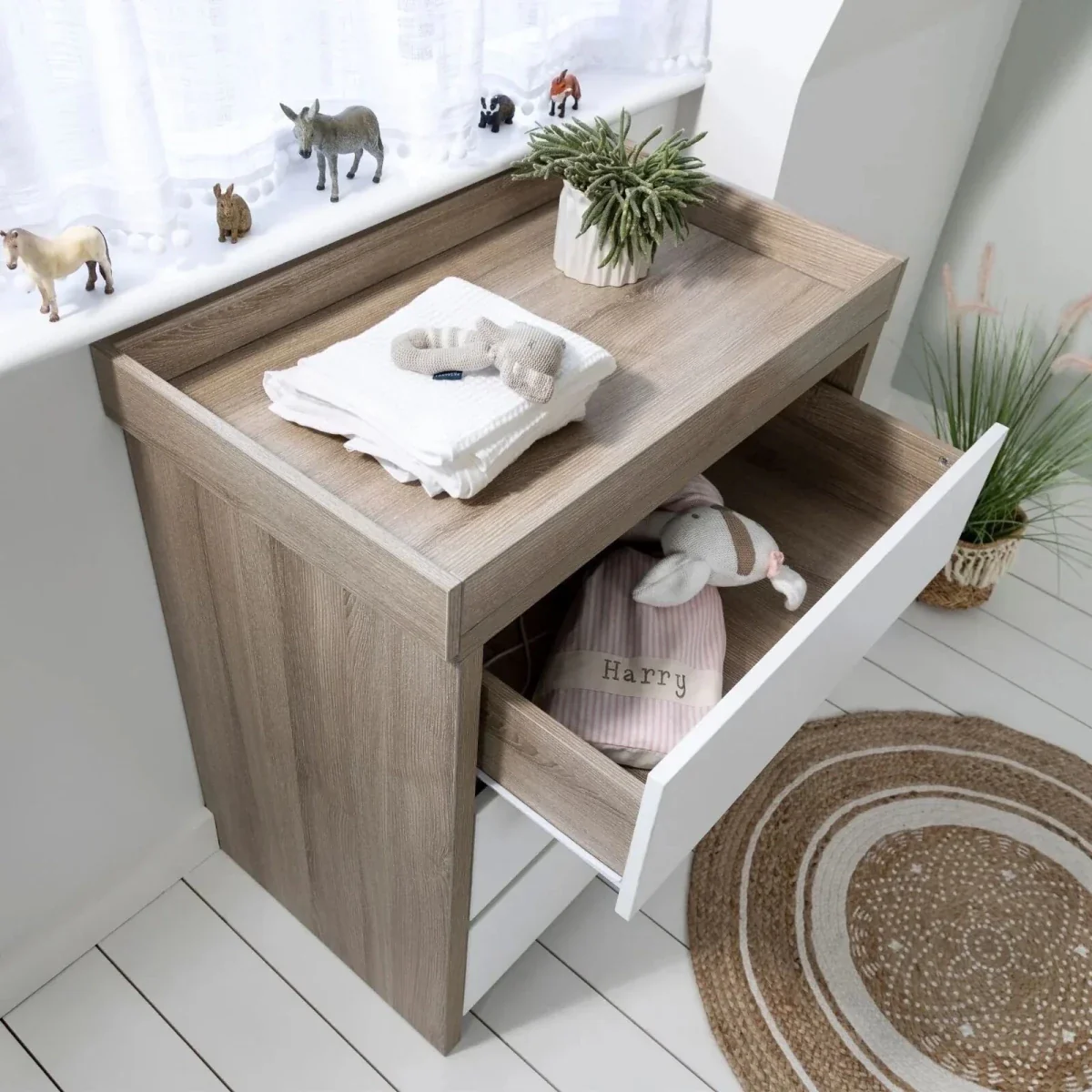 Tutti Bambini Modena Changing Unit - White/Oak - Image 5