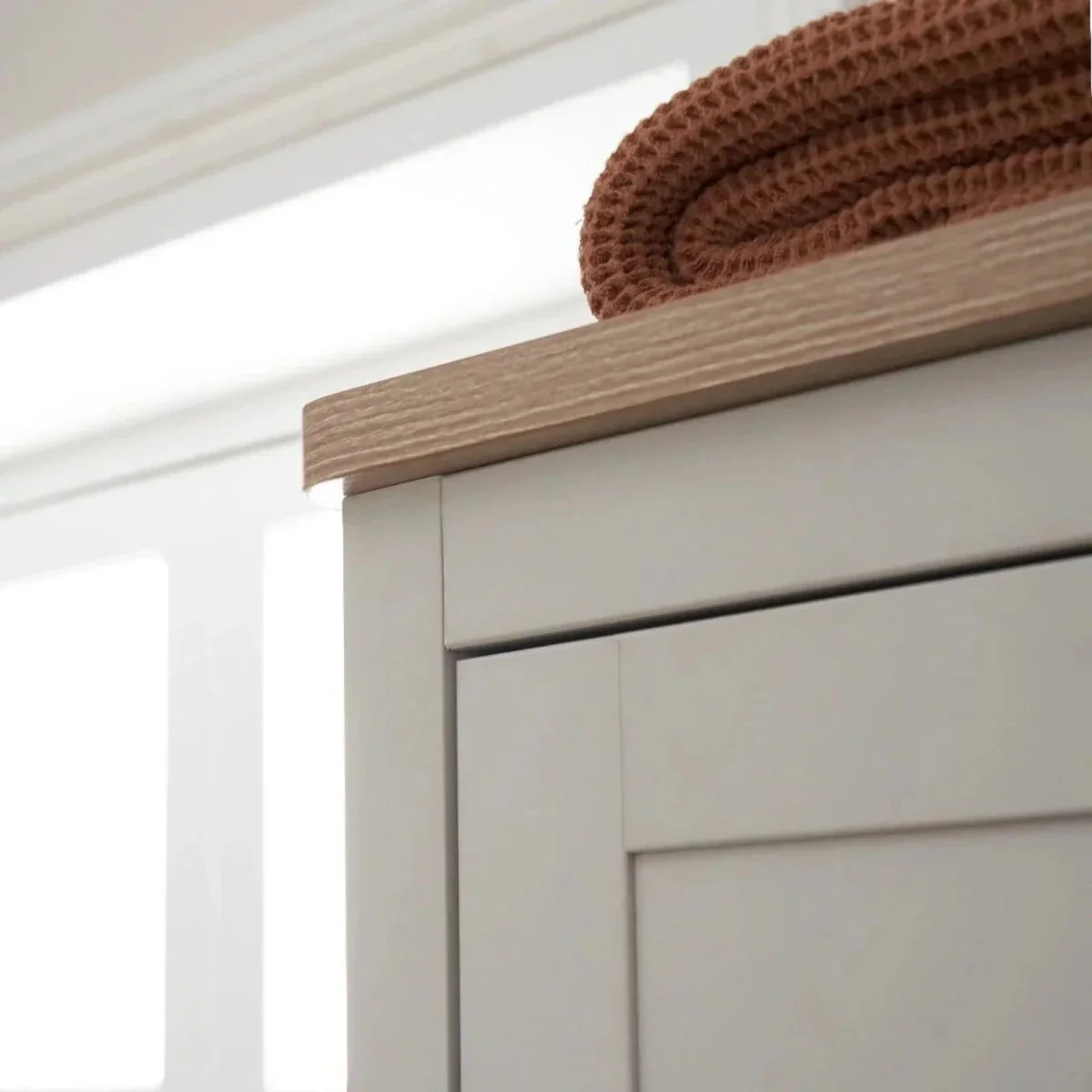 Tutti Bambini Verona Wardrobe - White/Oak - Image 4