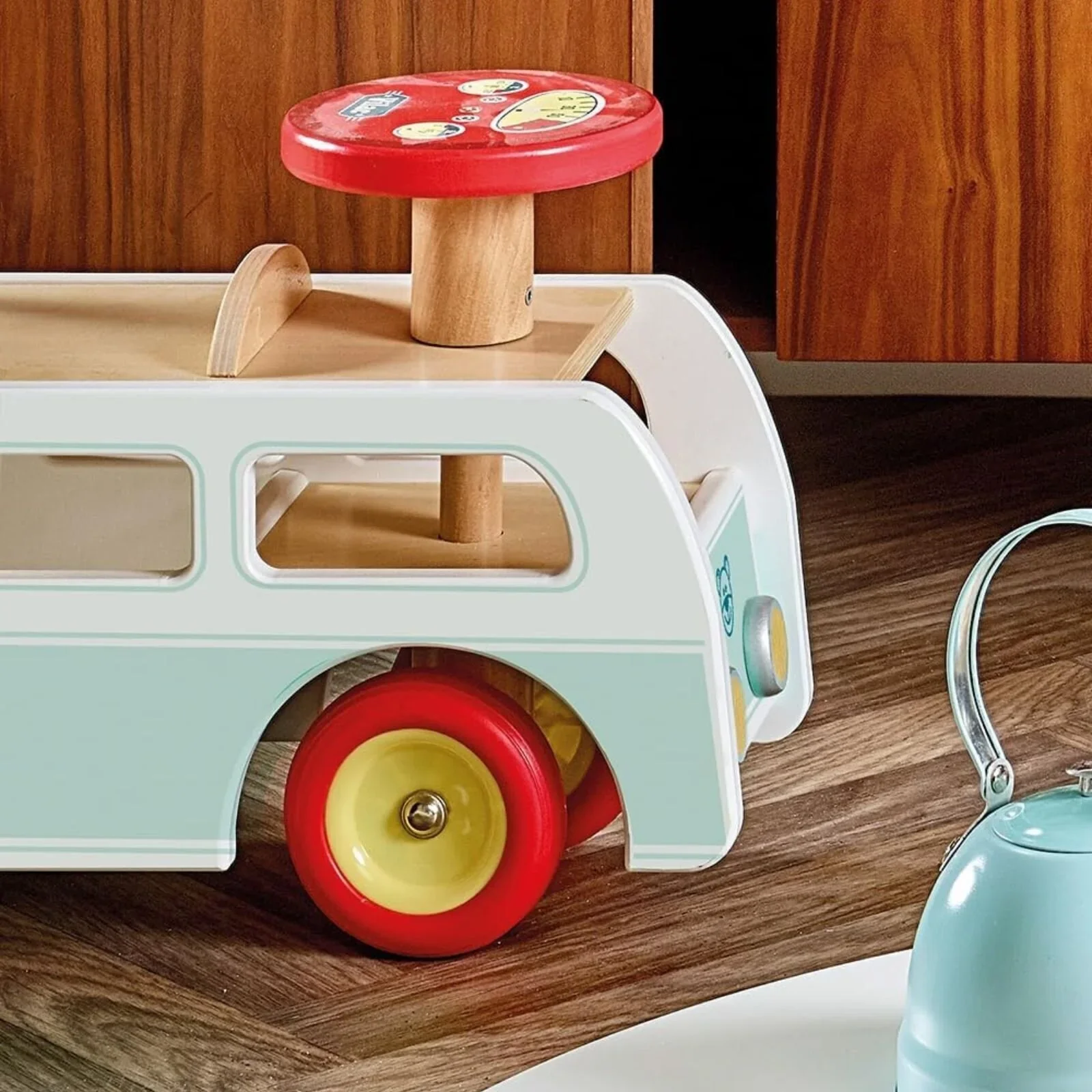 Vilac 2-in-1 Retro Wooden Camper Van - Image 8