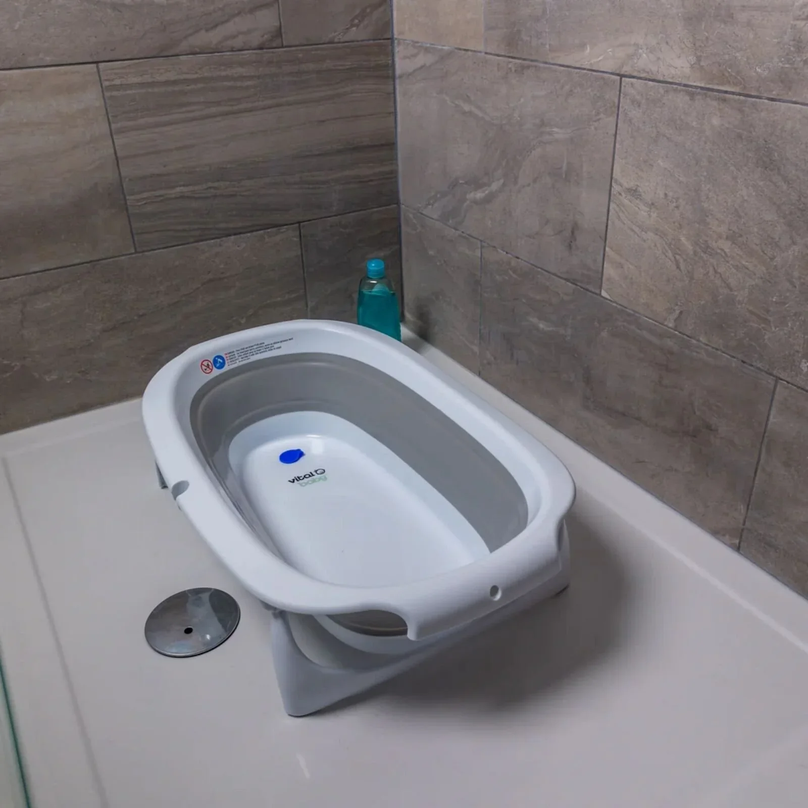 Vital Baby Foldable Bath Tube - Image 10