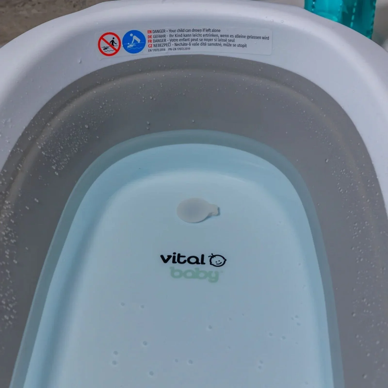 Vital Baby Foldable Bath Tube - Image 12