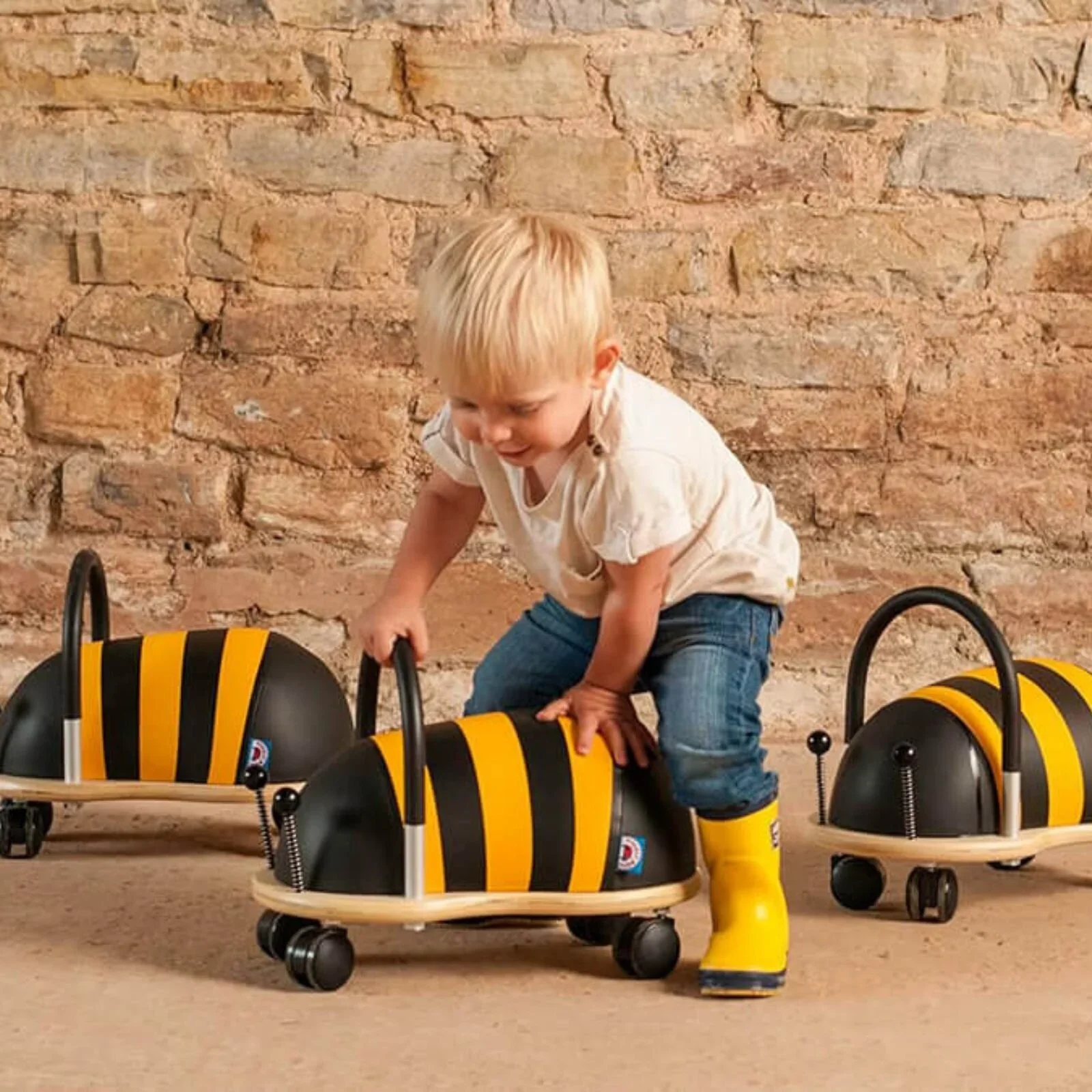 Wheely Bug Small Ride On - Bumble Bee - Image 10