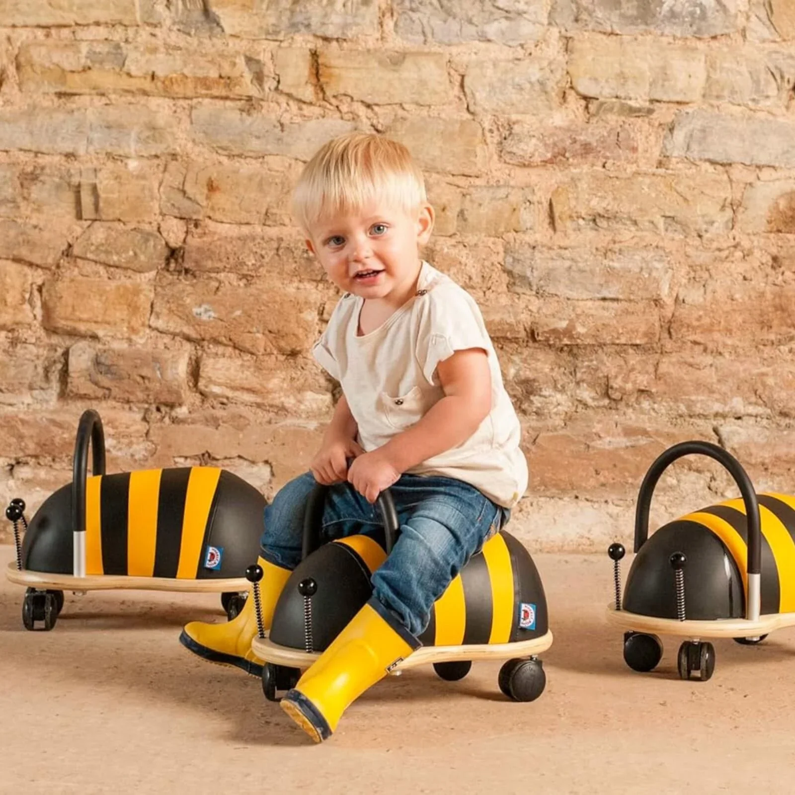 Wheely Bug Small Ride On - Bumble Bee - Image 9