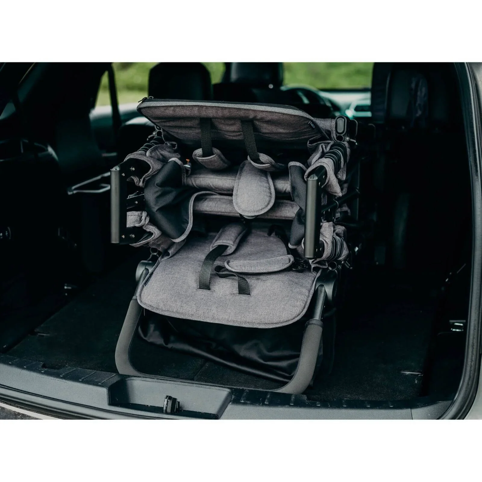 Wonderfold W2 Elite Double Stroller Wagon - Charcoal Grey - Image 7